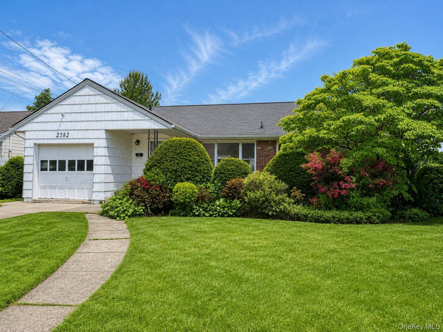 2582 Oceanside RD, Oceanside, NY 11572