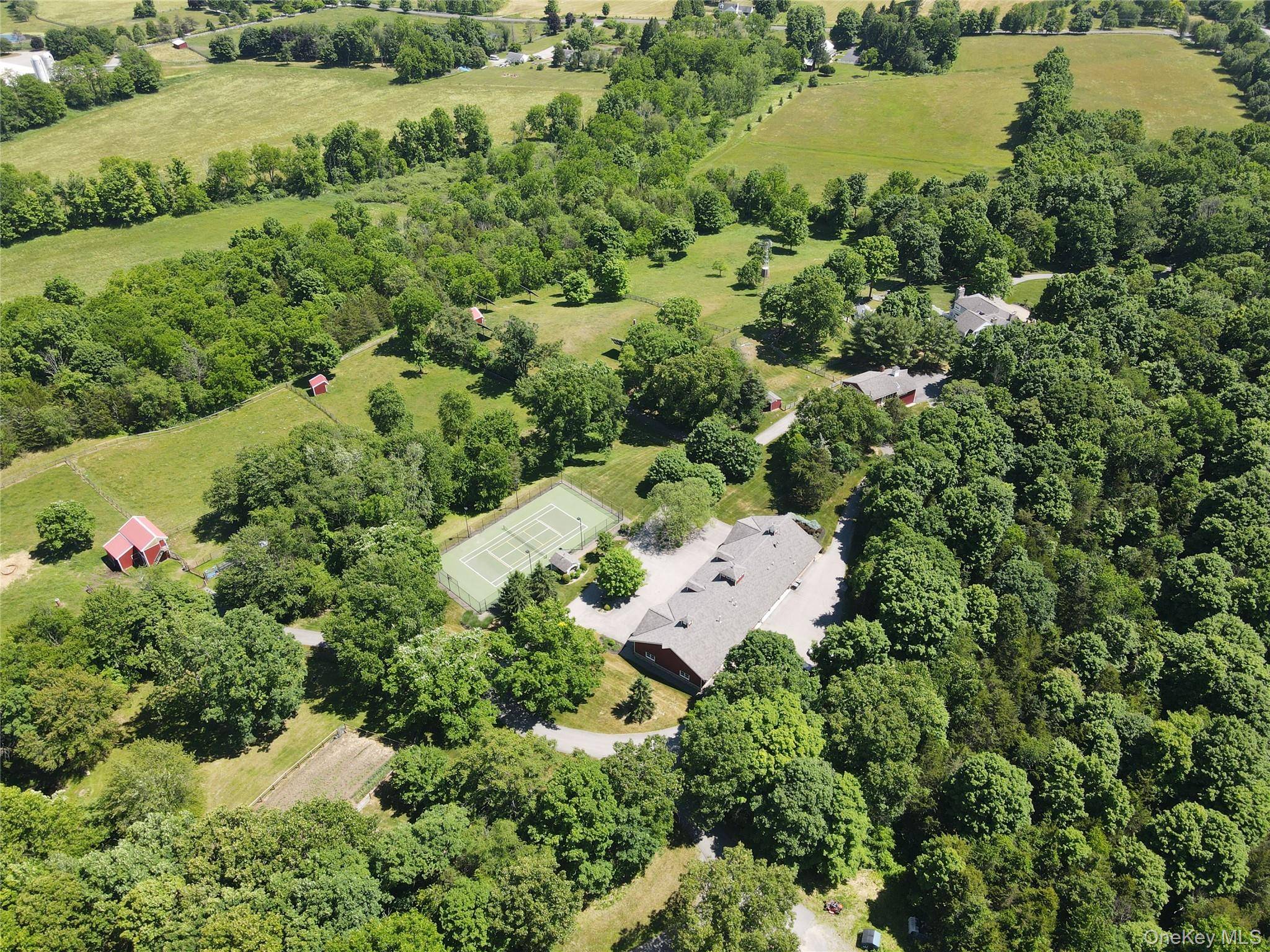 1963 Salt Point TPKE, Salt Point, NY 12578