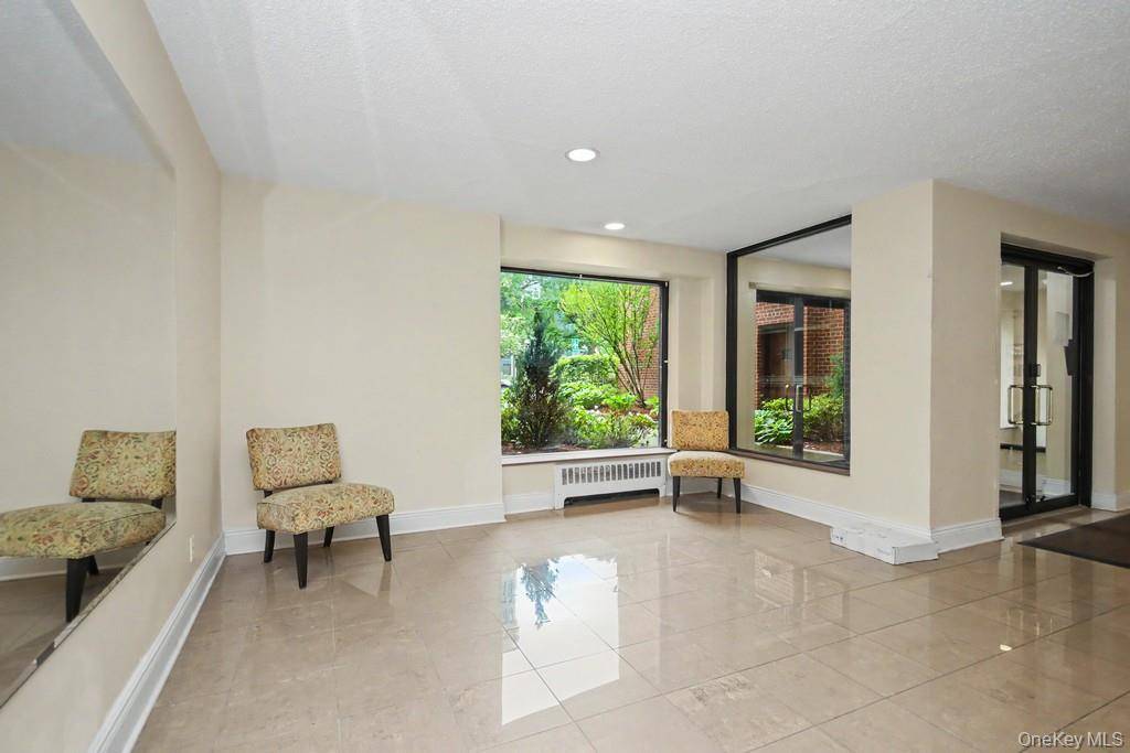 30 N Broadway #4F, White Plains, NY 10601