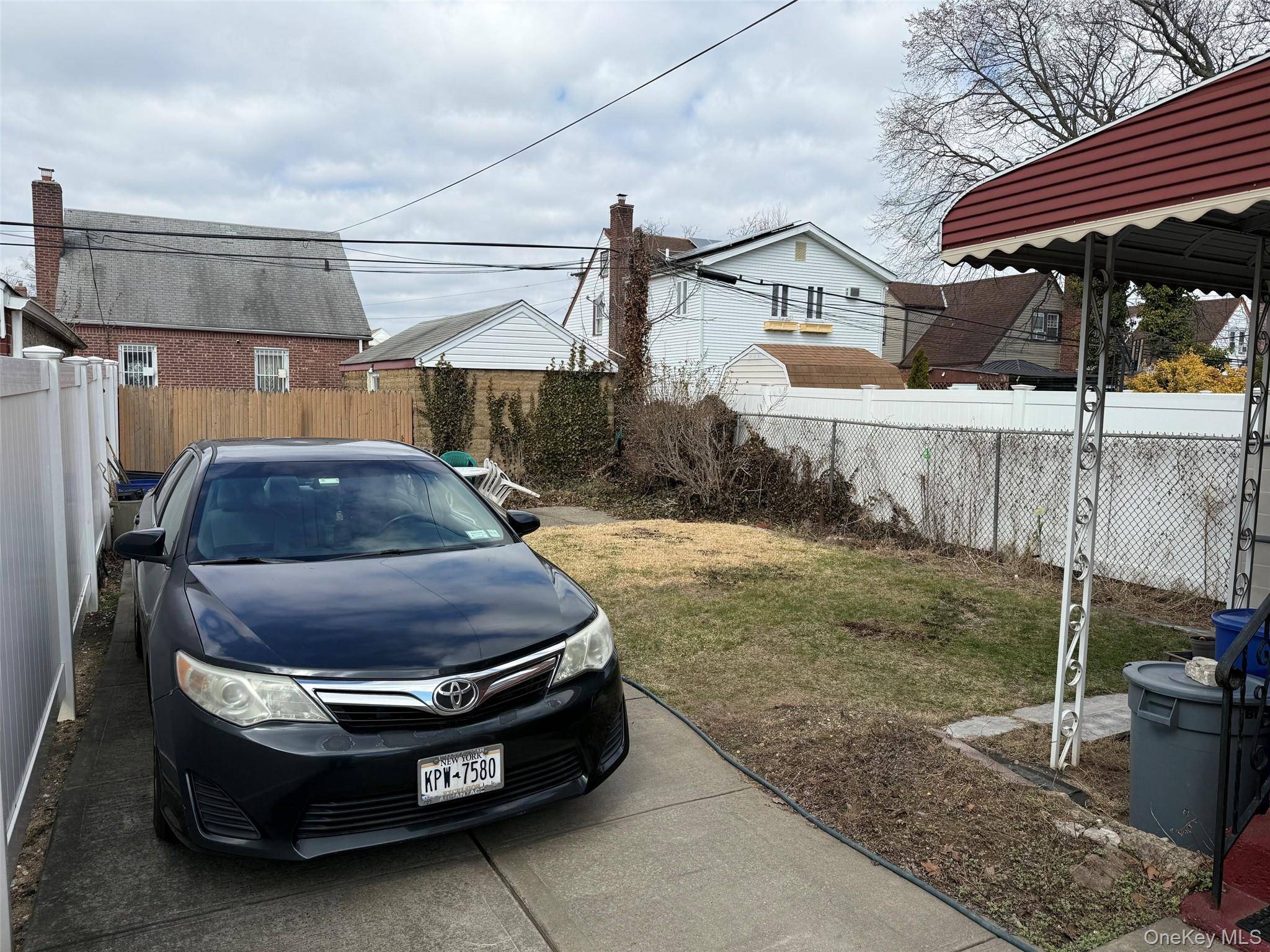 11486 228th ST, Cambria Heights, NY 11411