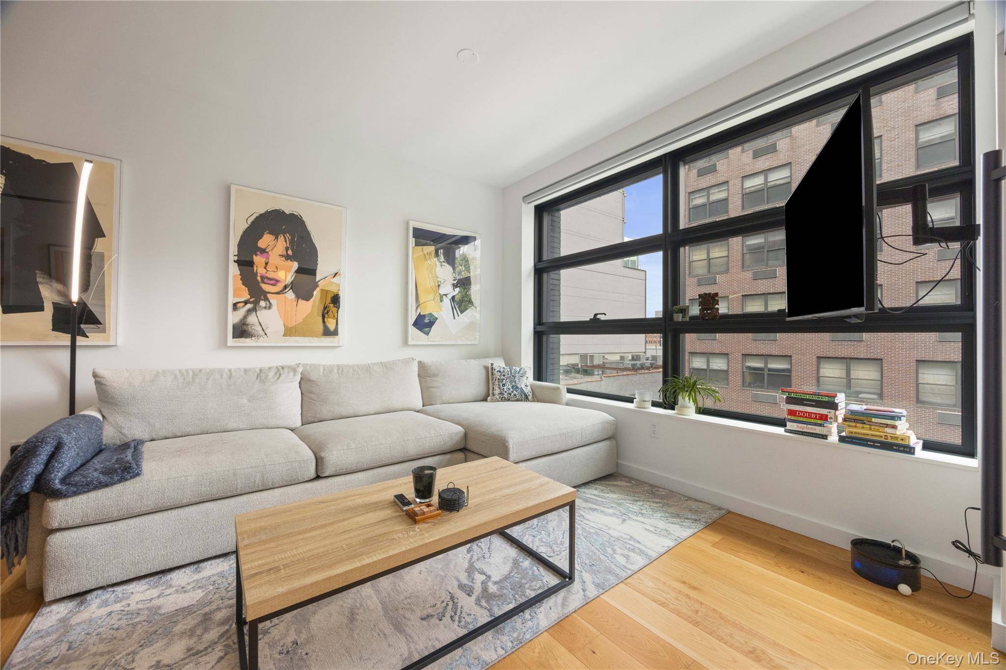 547 W 47th ST #509, New York (manhattan), NY 10036
