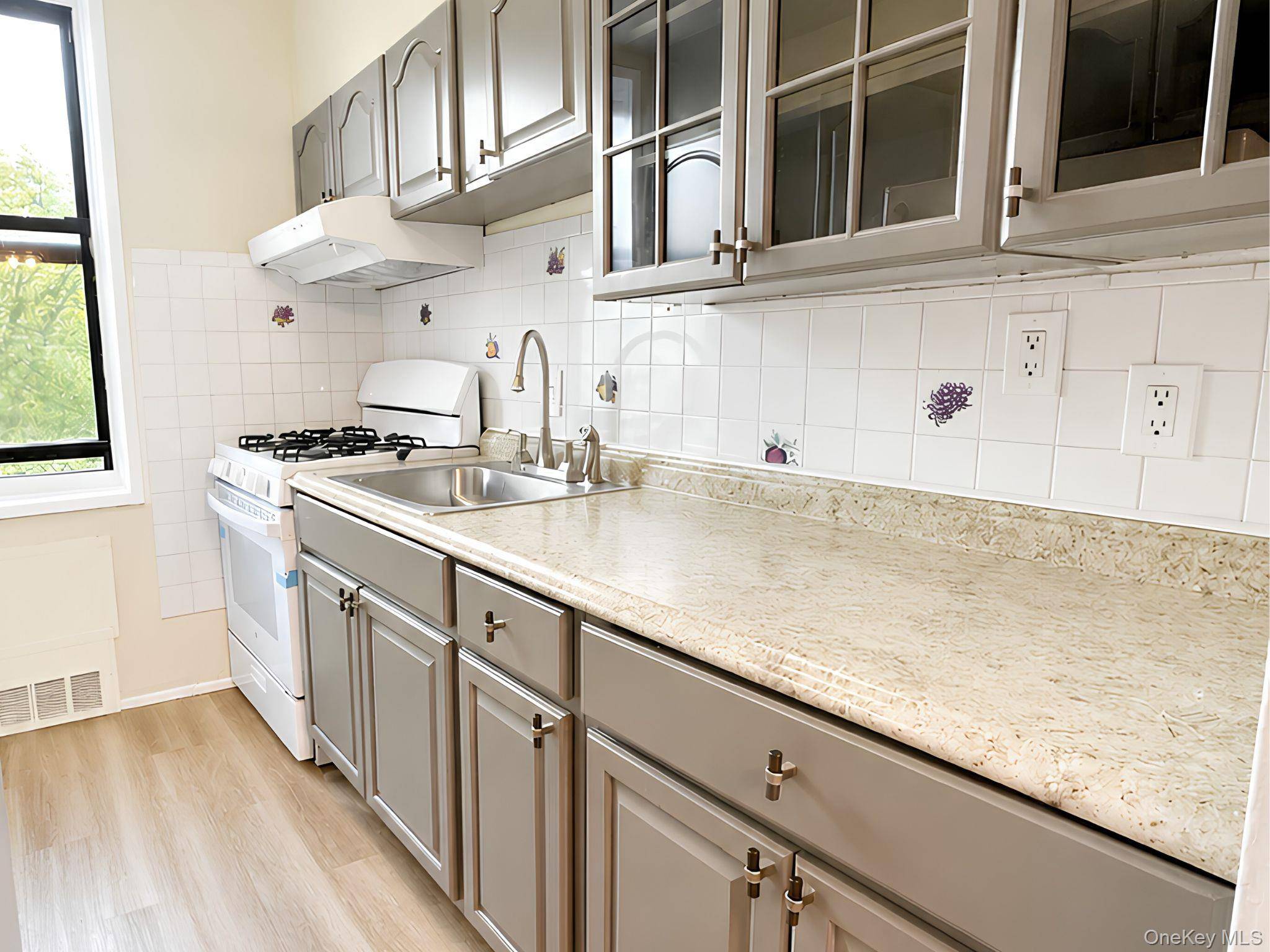 309 North Broadway #4K, Yonkers, NY 10701