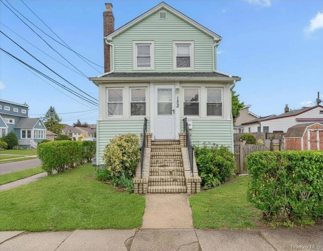 152 Lawson AVE, East Rockaway, NY 11518