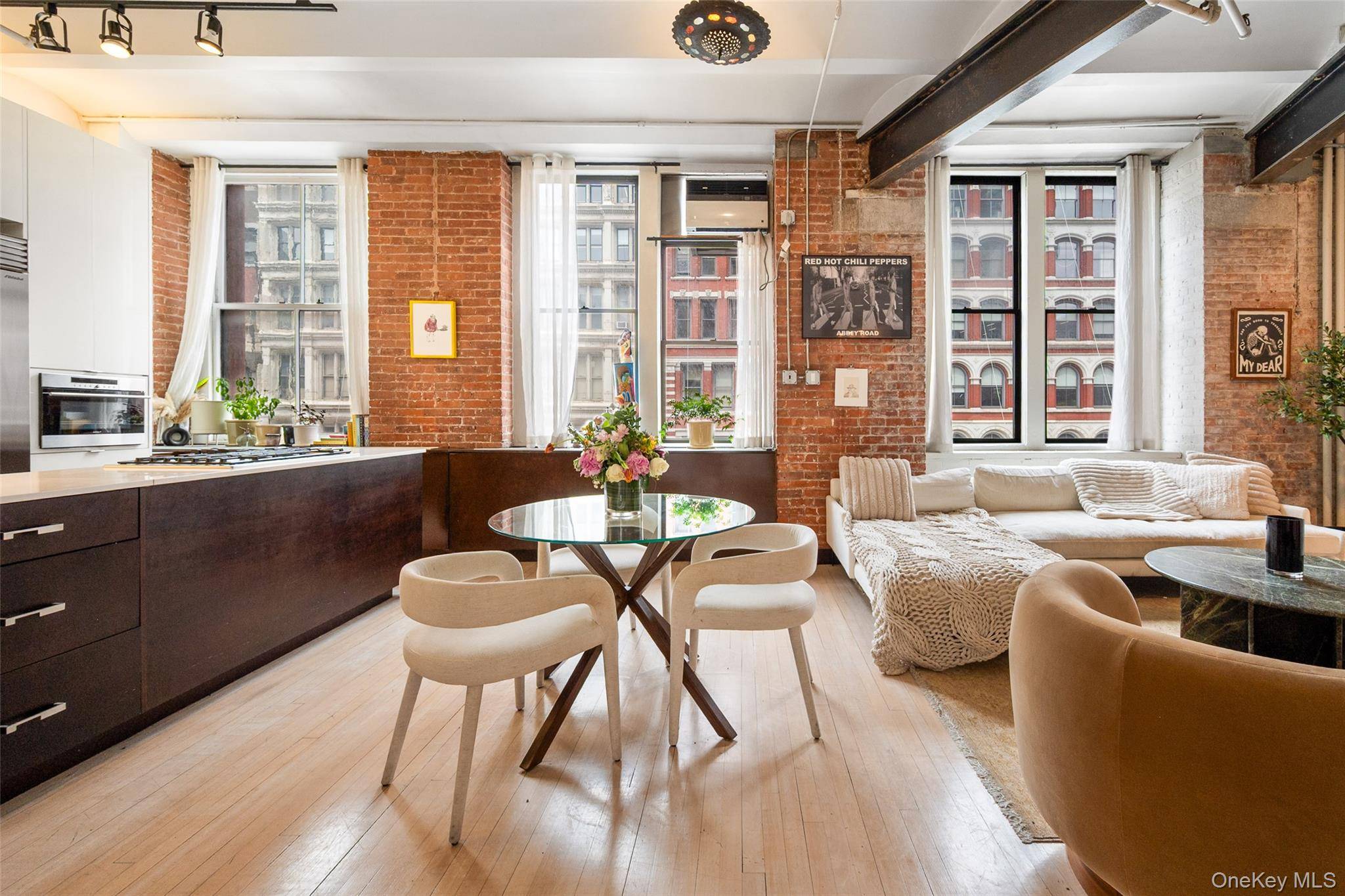 439 Lafayette ST #3, New York (manhattan), NY 10003