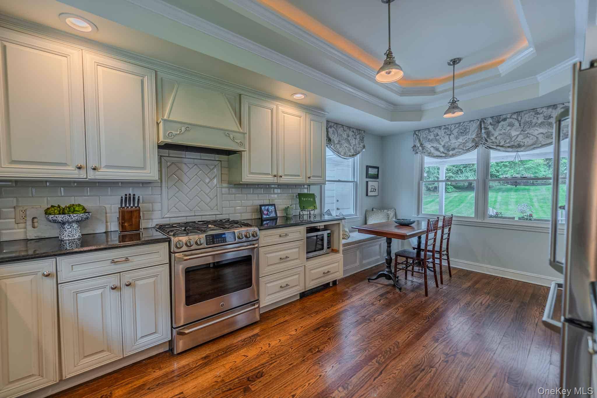 169 Turkey LN, Cold Spring Harbor, NY 11724