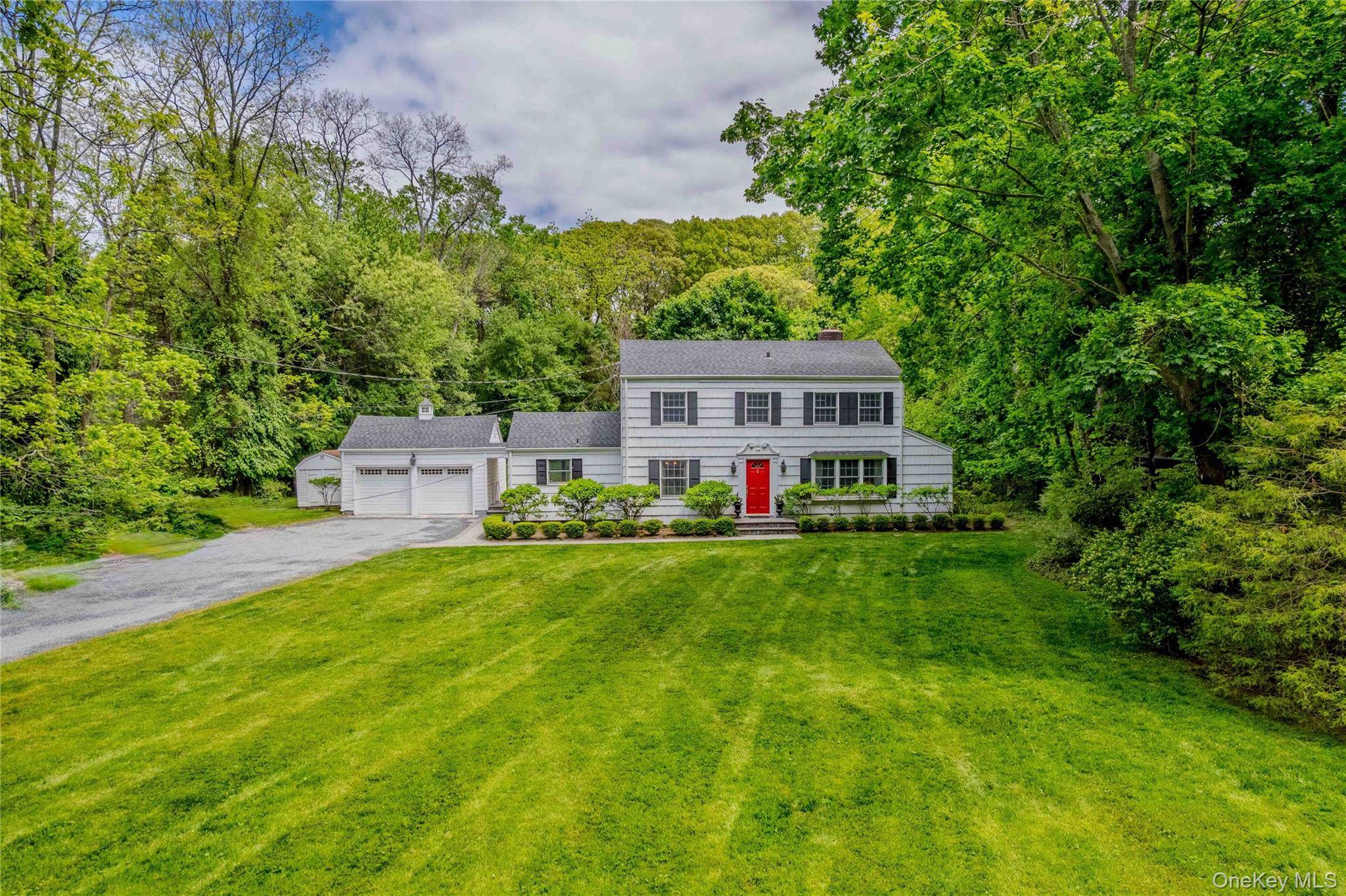 169 Turkey LN, Cold Spring Harbor, NY 11724