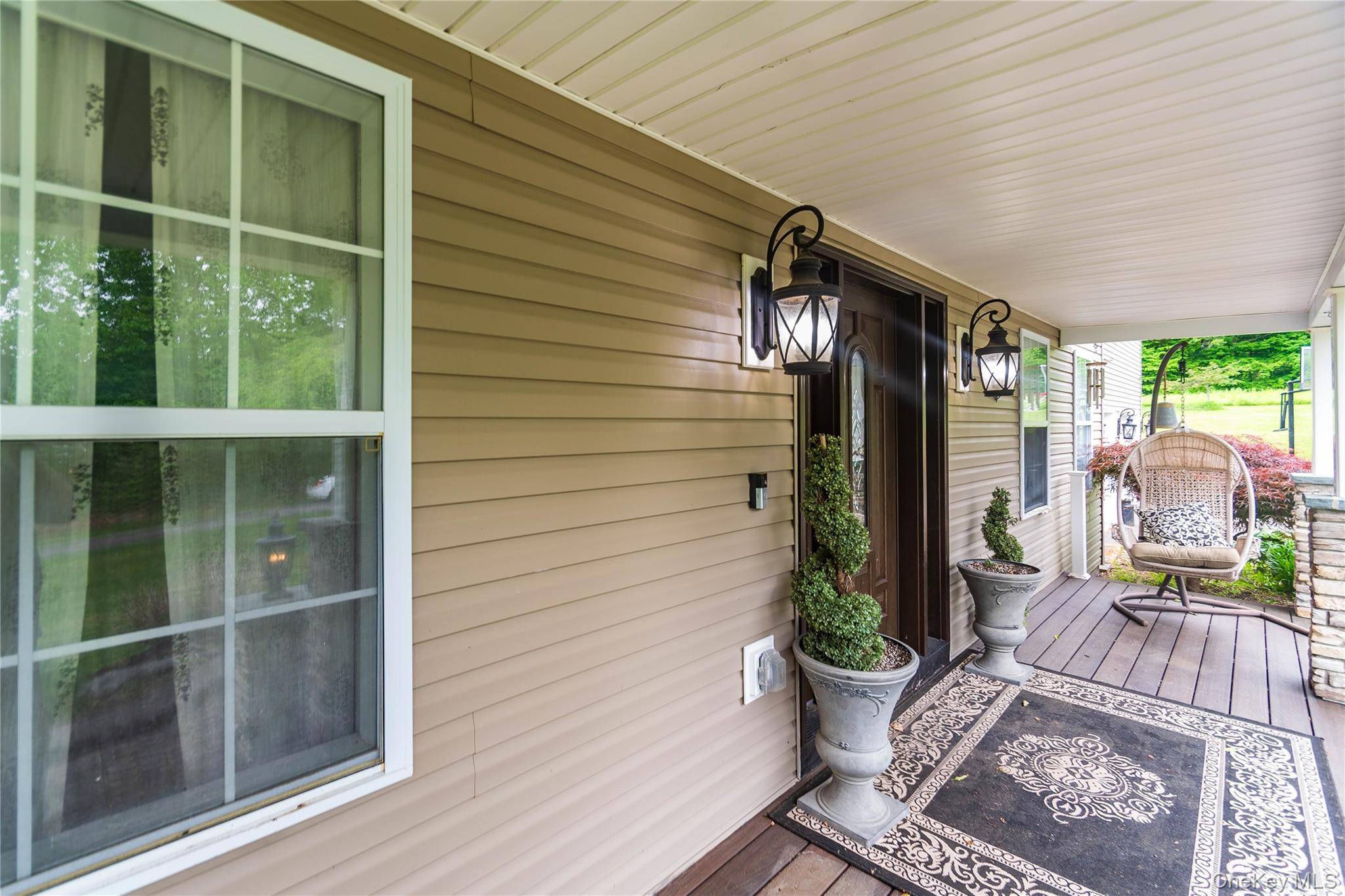 1 Starlight PATH, Wallkill, NY 12589