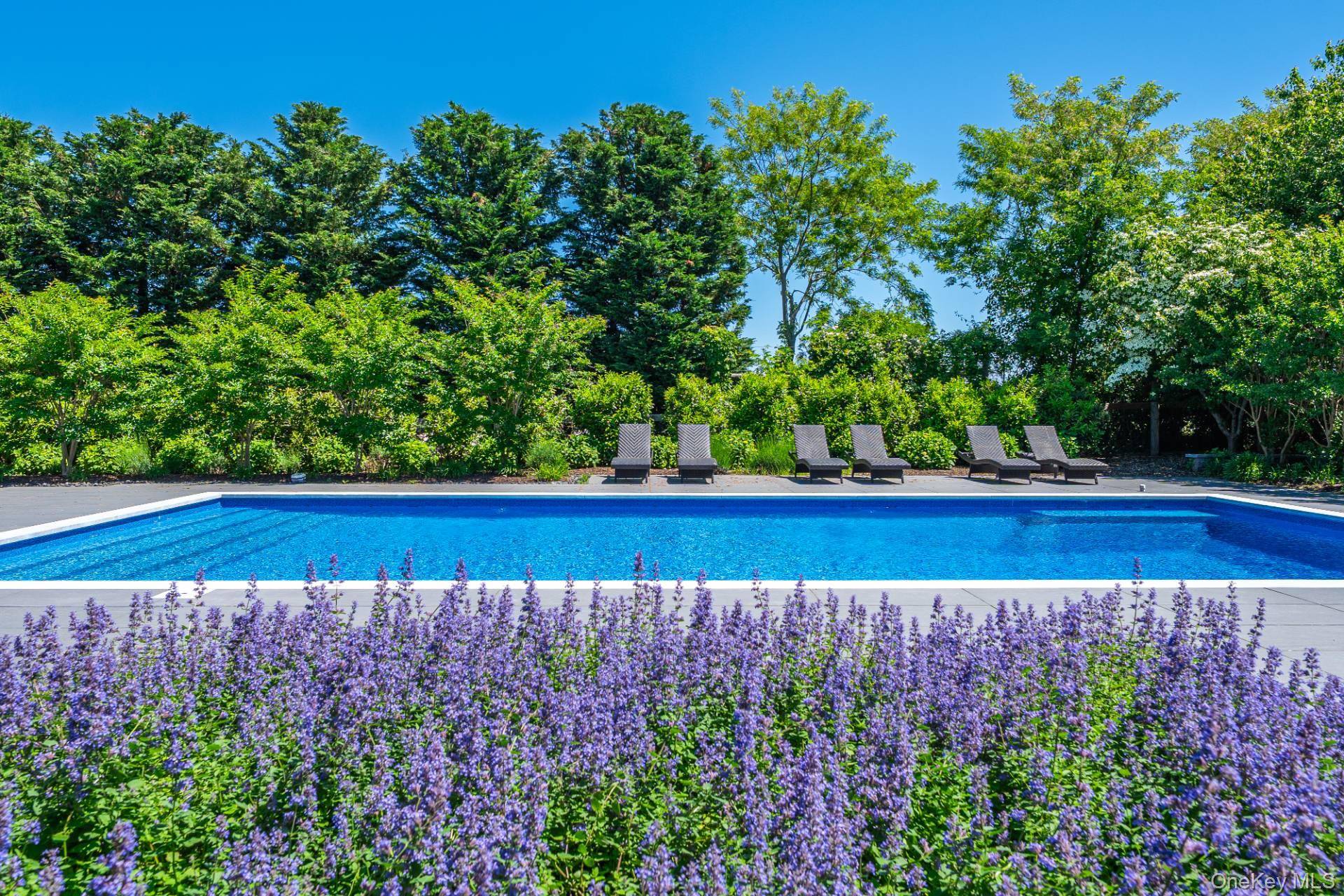 12950 Oregon RD, Cutchogue, NY 11935