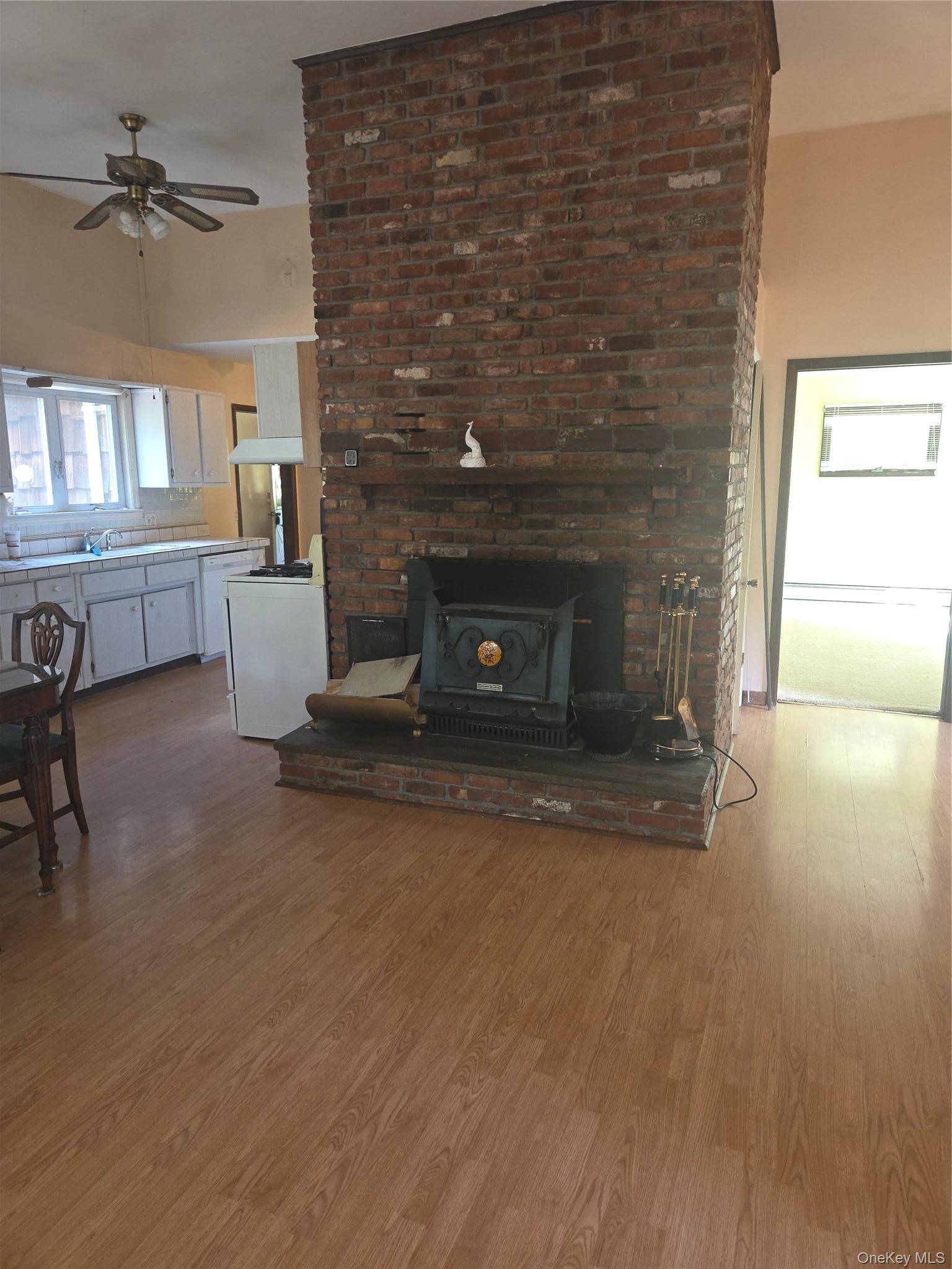 63 Otens RD, Ellenville, NY 12428