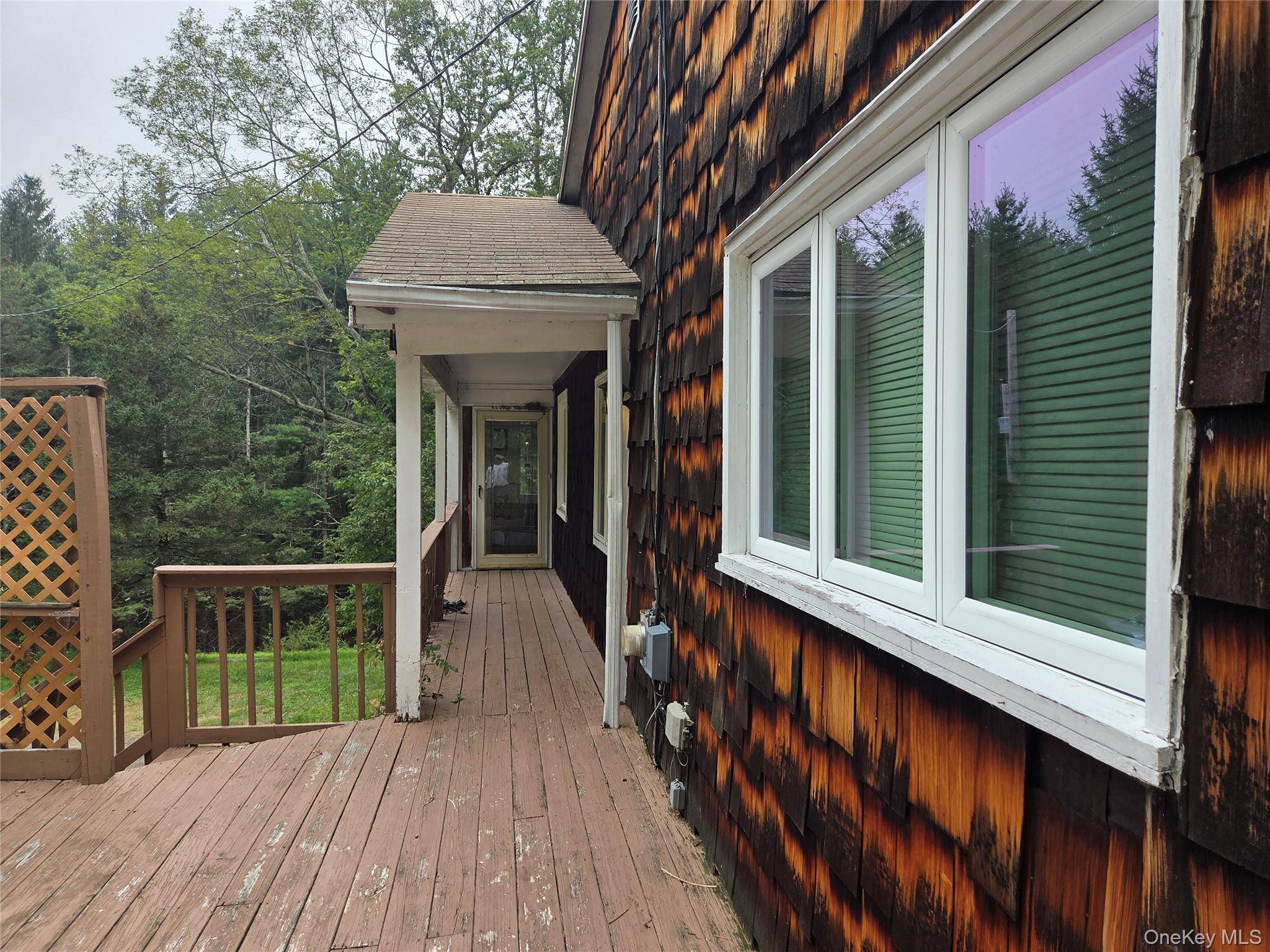 63 Otens RD, Ellenville, NY 12428