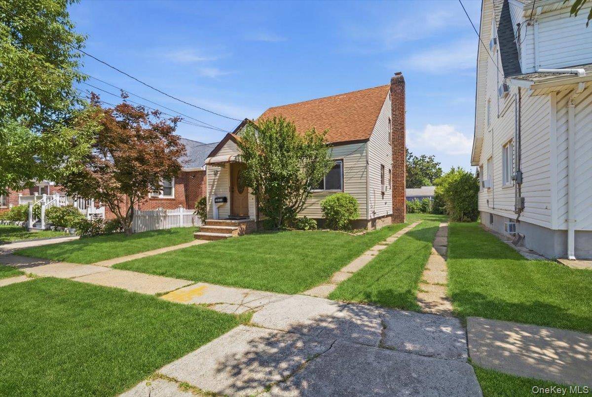 243-11 134th AVE, Rosedale, NY 11422