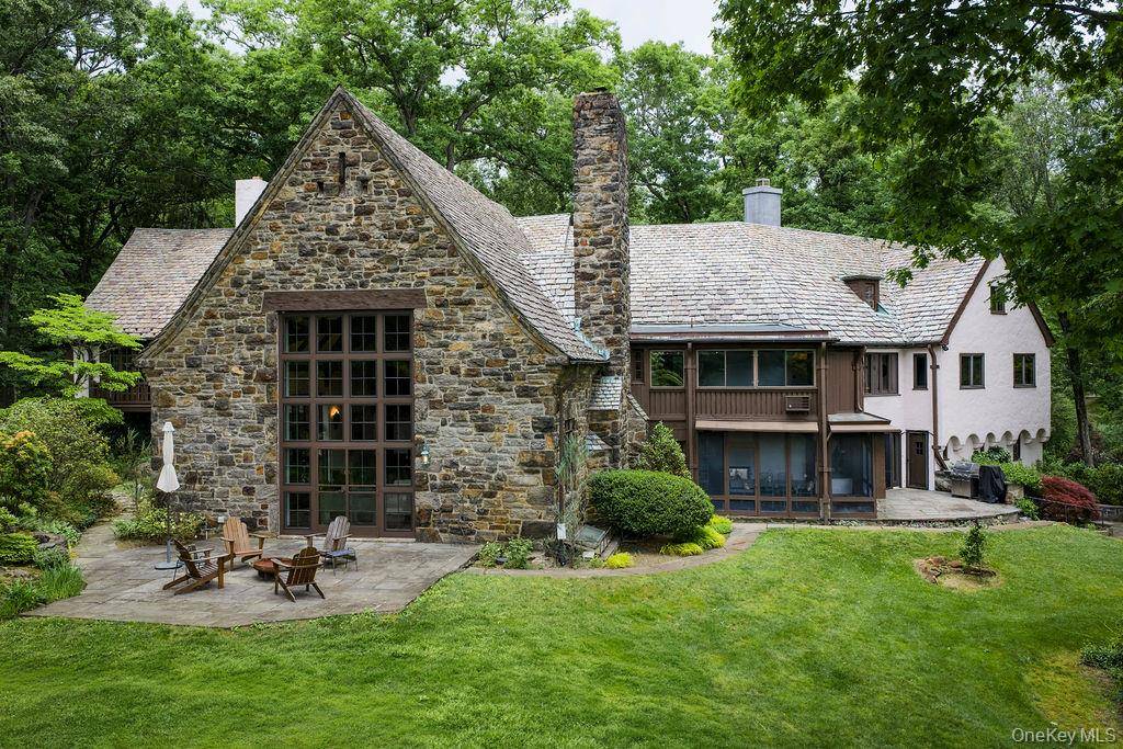 335 Croton Dam RD, Ossining, NY 10562