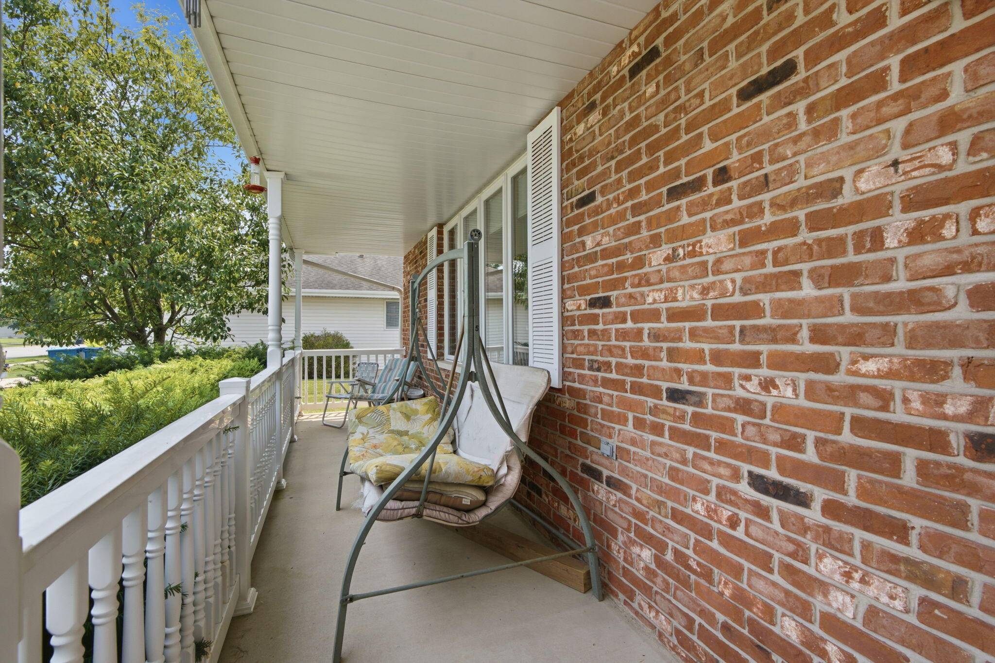 2968 Autumn Lane, Dyer, IN 46311