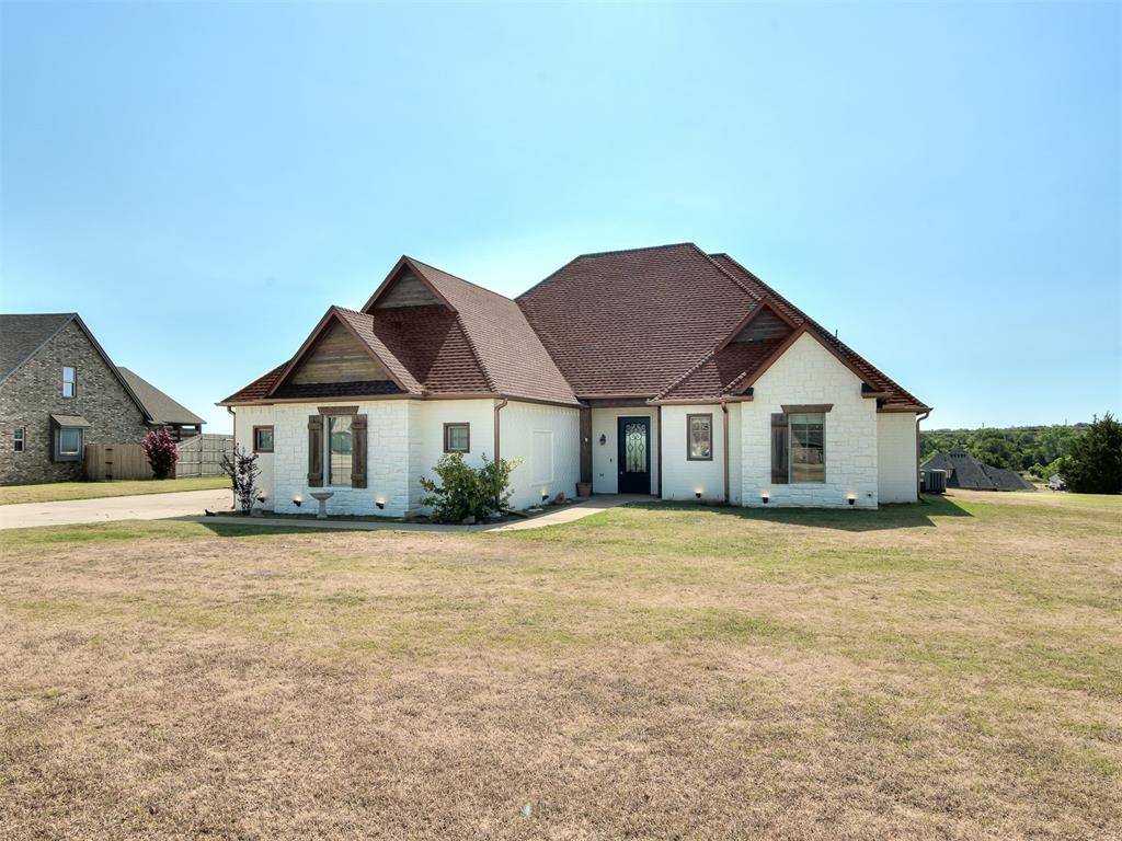 3682 Winding Ridge DR, Blanchard, OK 73010