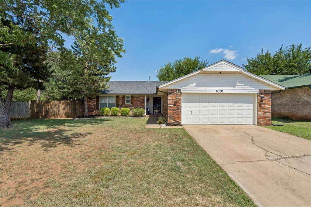 1001 Apollo CIR, Edmond, OK 73003