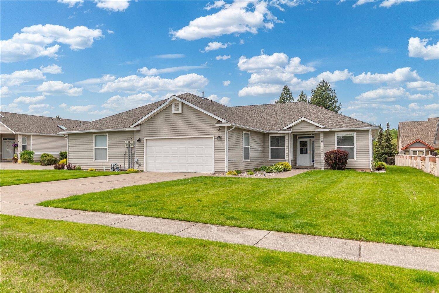 1013 N Country Club Dr #Unit B, Deer Park, WA 99006