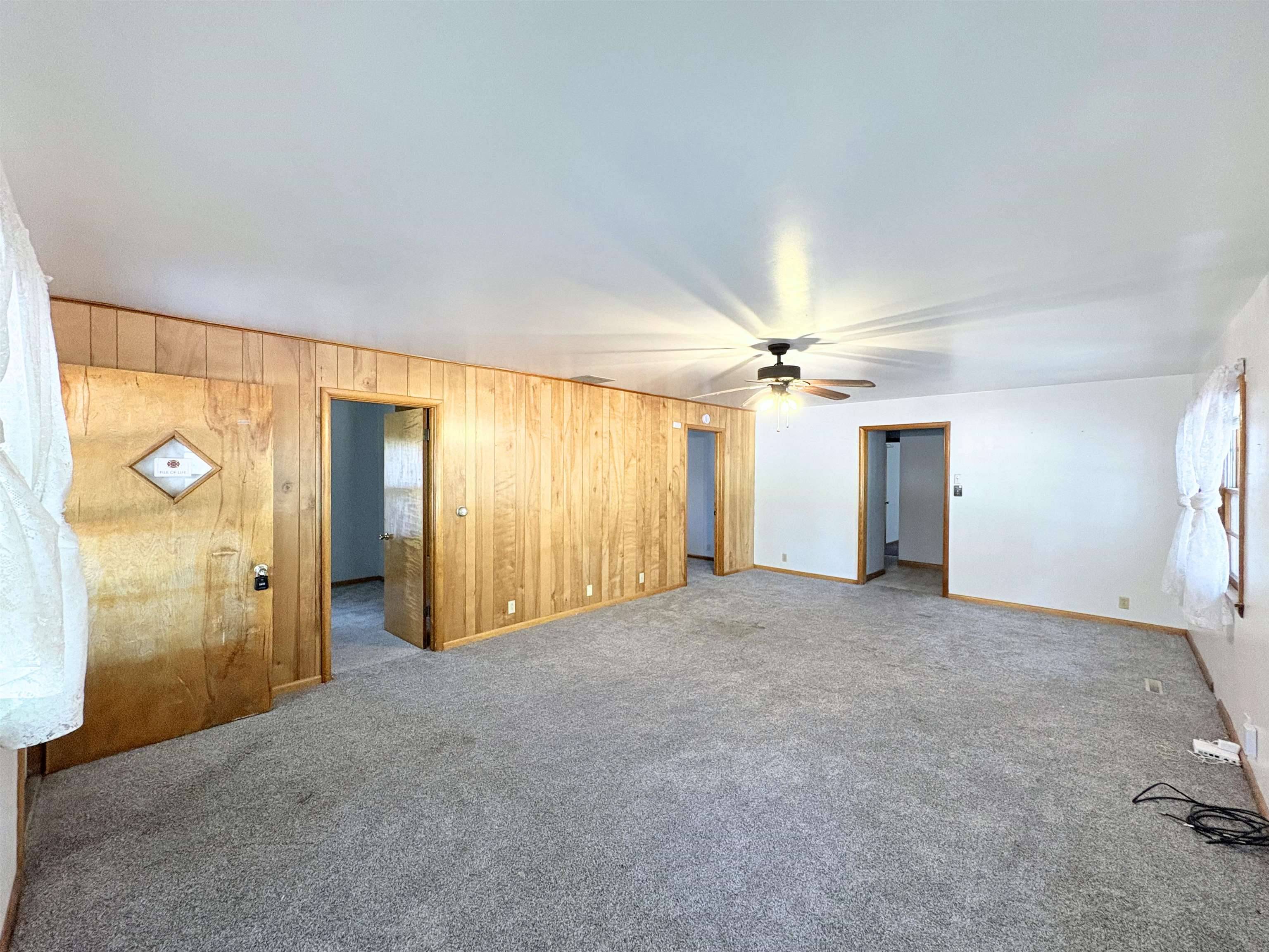 1326 S C st, Arkansas City, KS 67005