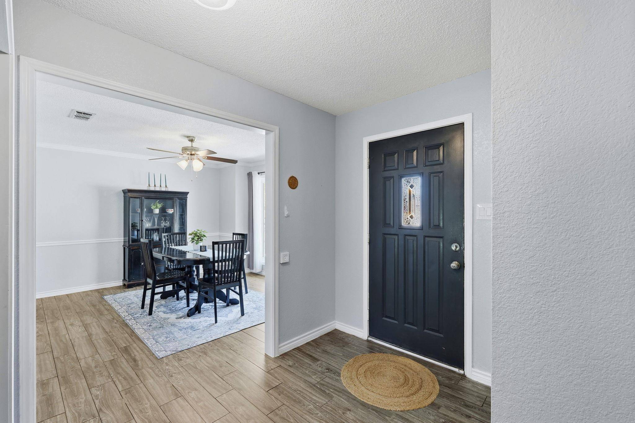 602 Applewood DR, Pflugerville, TX 78660