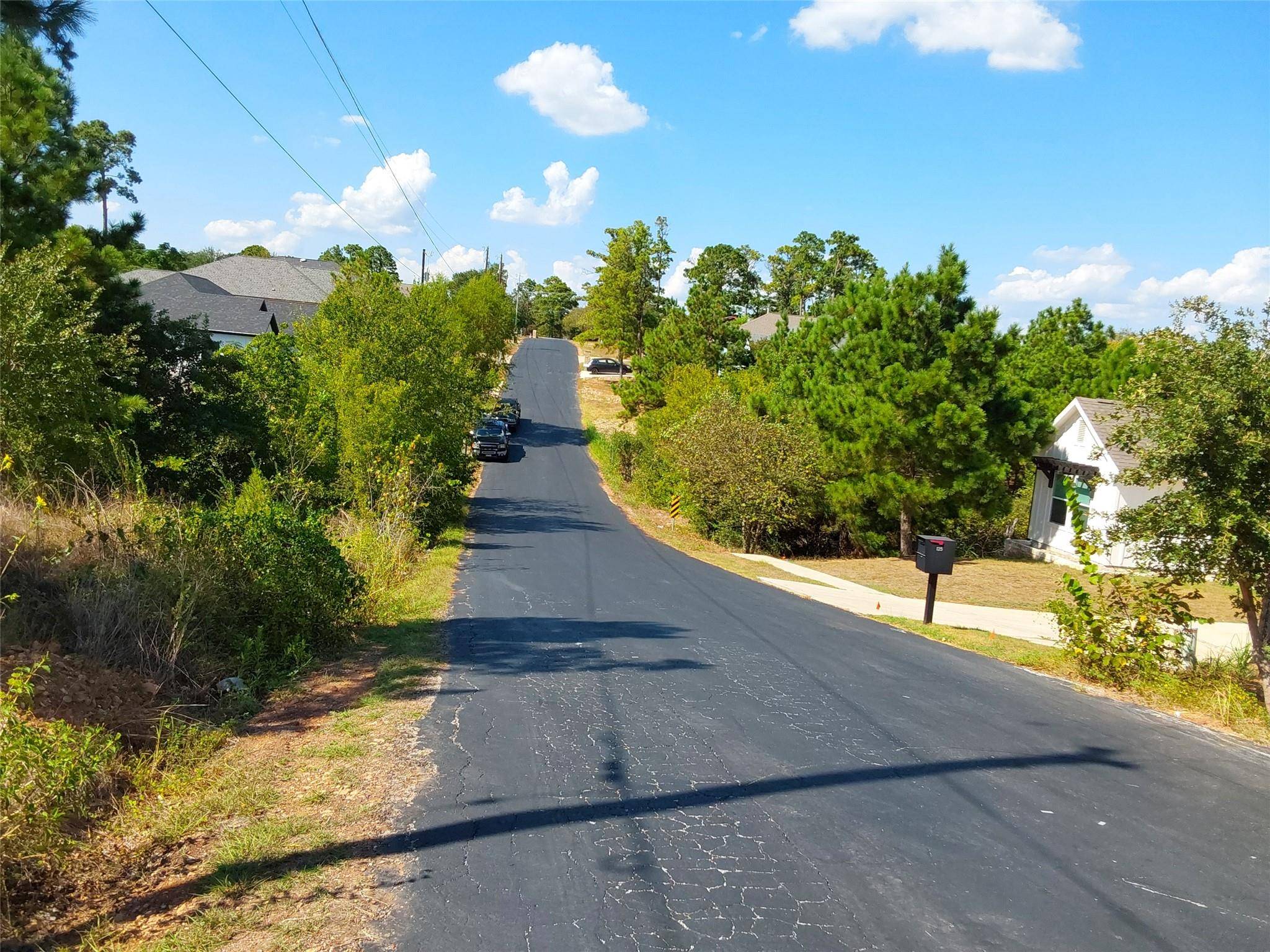 128 Mokalau DR, Bastrop, TX 78602
