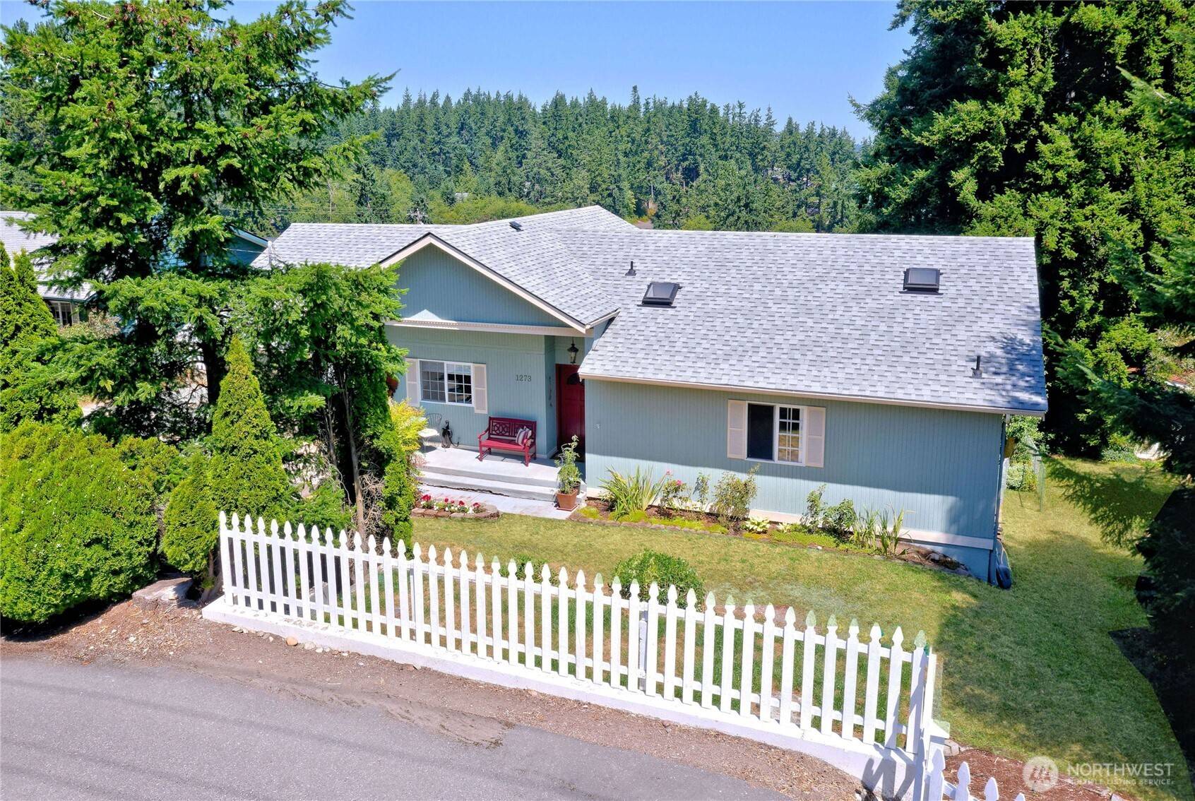 1273 SE Camano DR, Camano Island, WA 98282