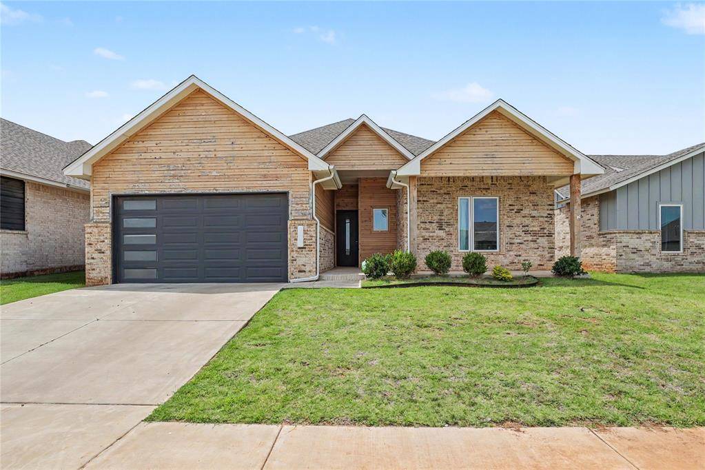 15817 Capri LN, Edmond, OK 73013