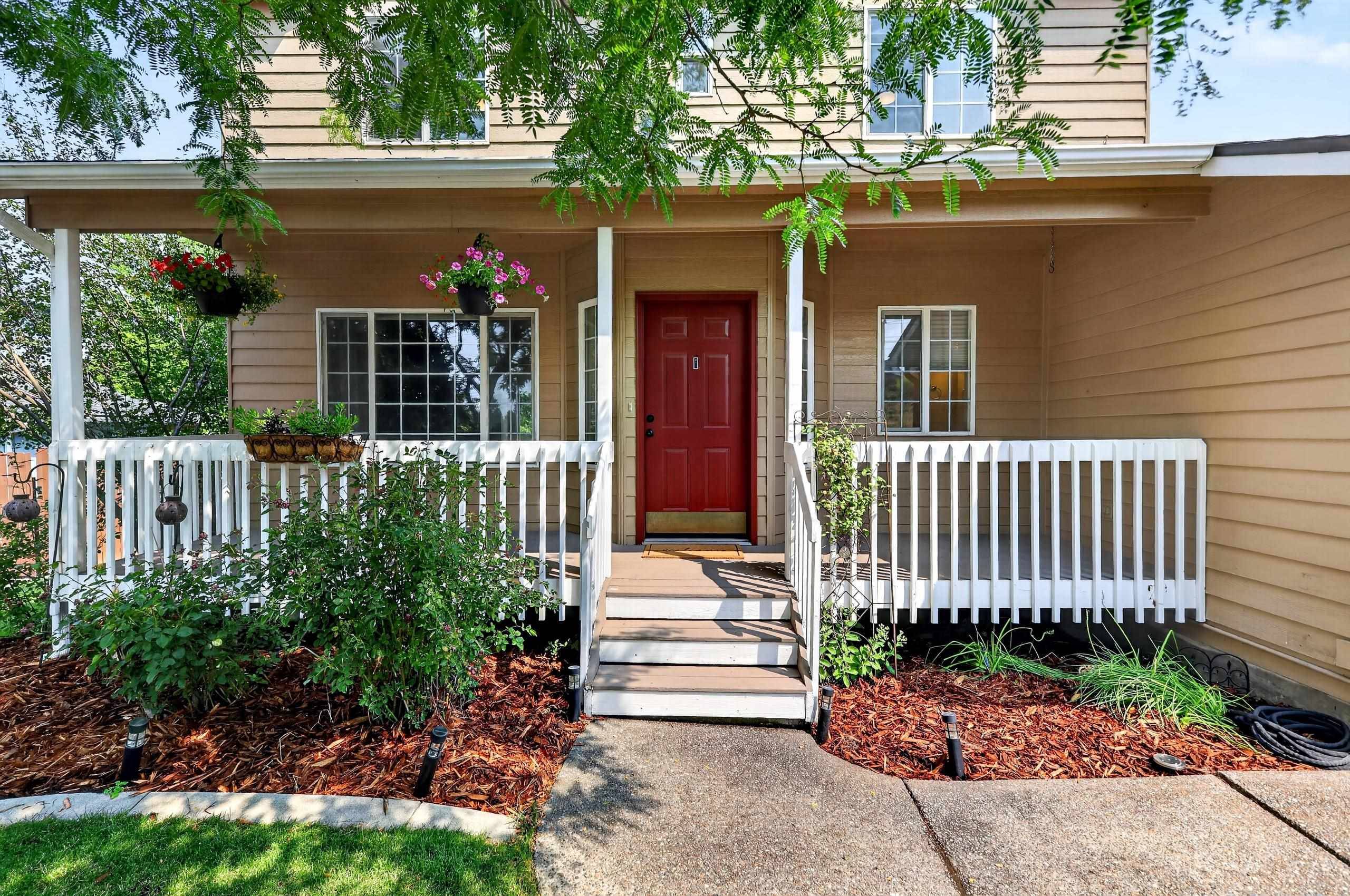 8321 E Sunflower Ln, Spokane, WA 99217