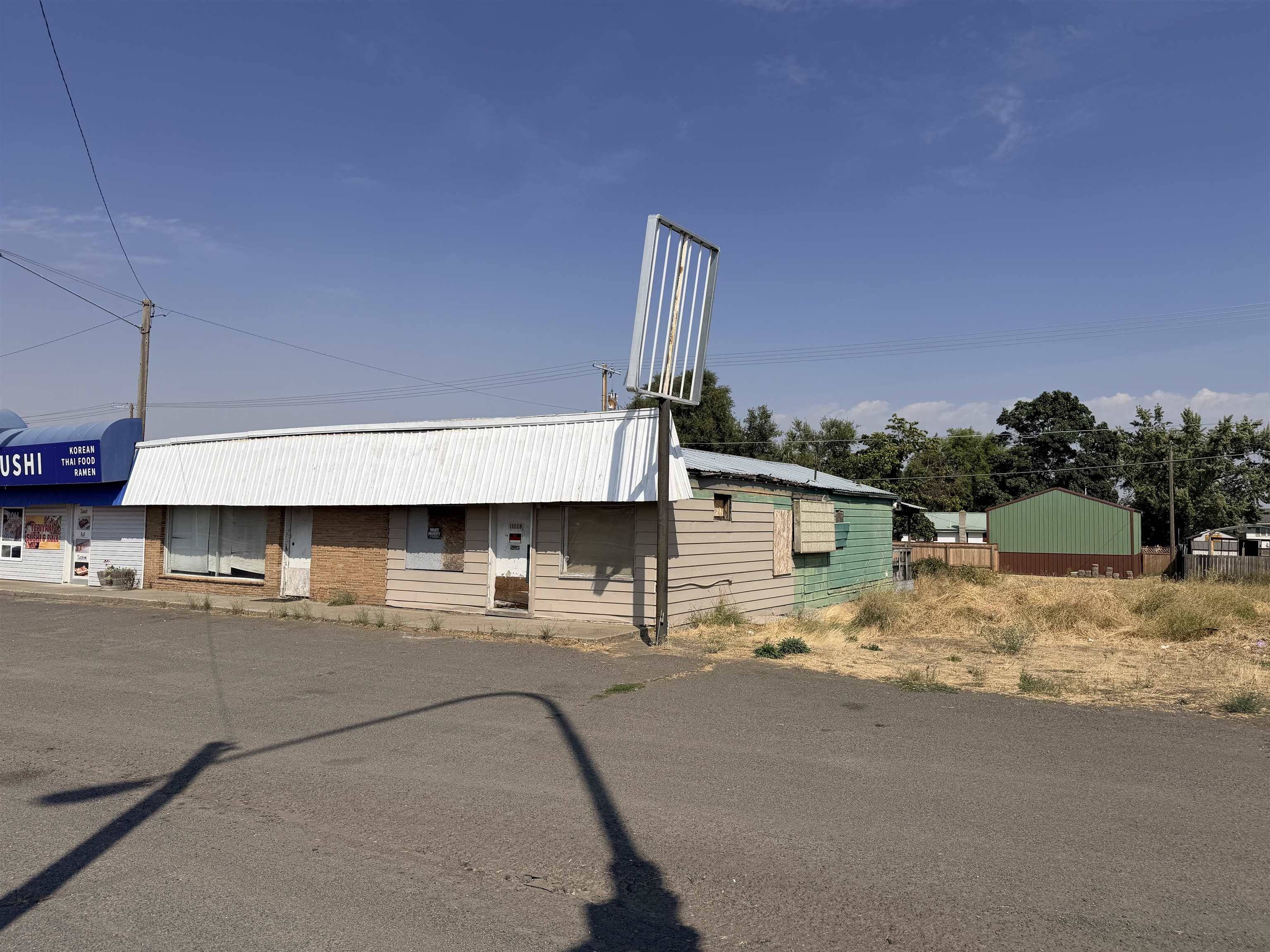 13028 W Sunset Hwy, Airway Heights, WA 99001