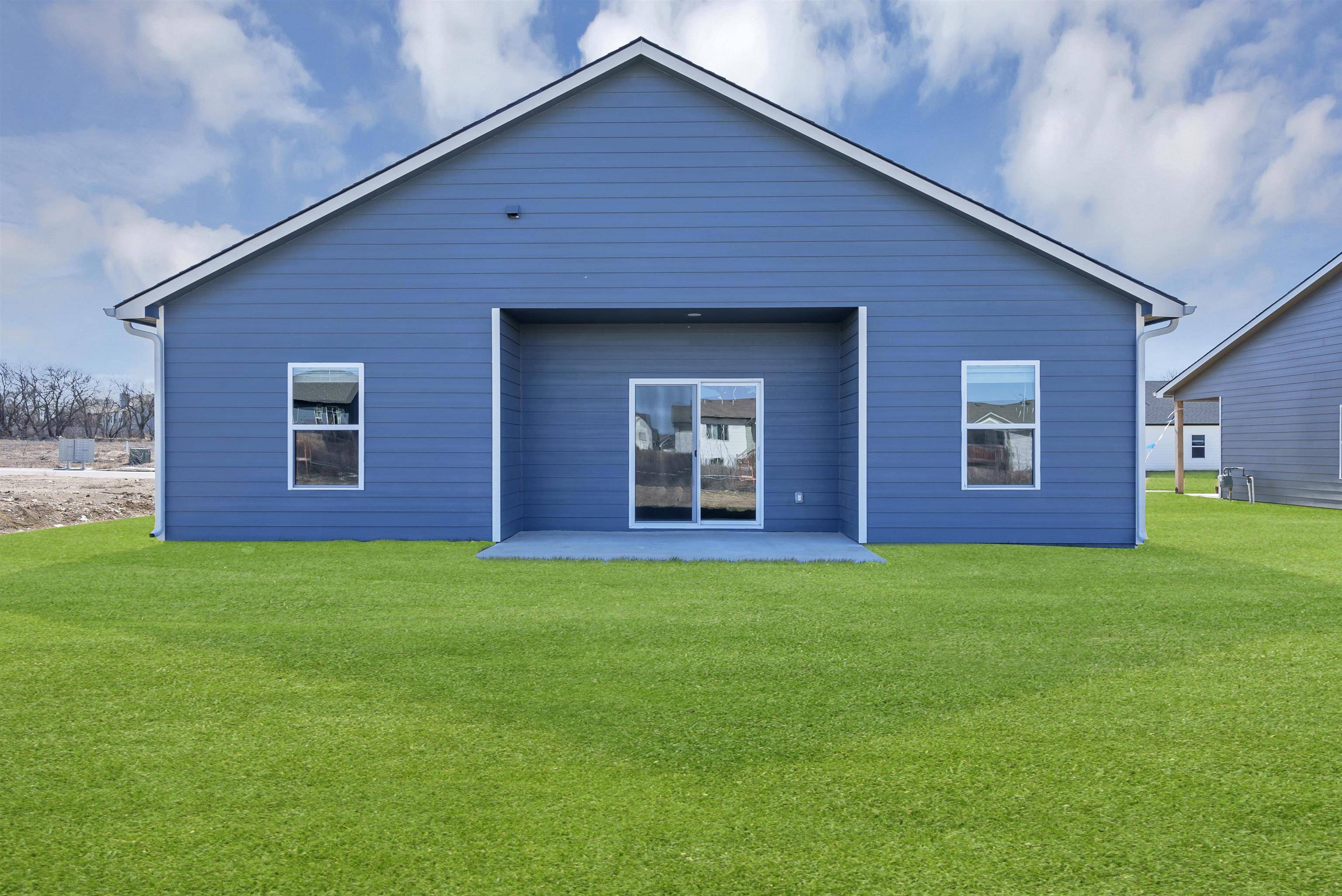 9318 E Hurst St, Wichita, KS 67210