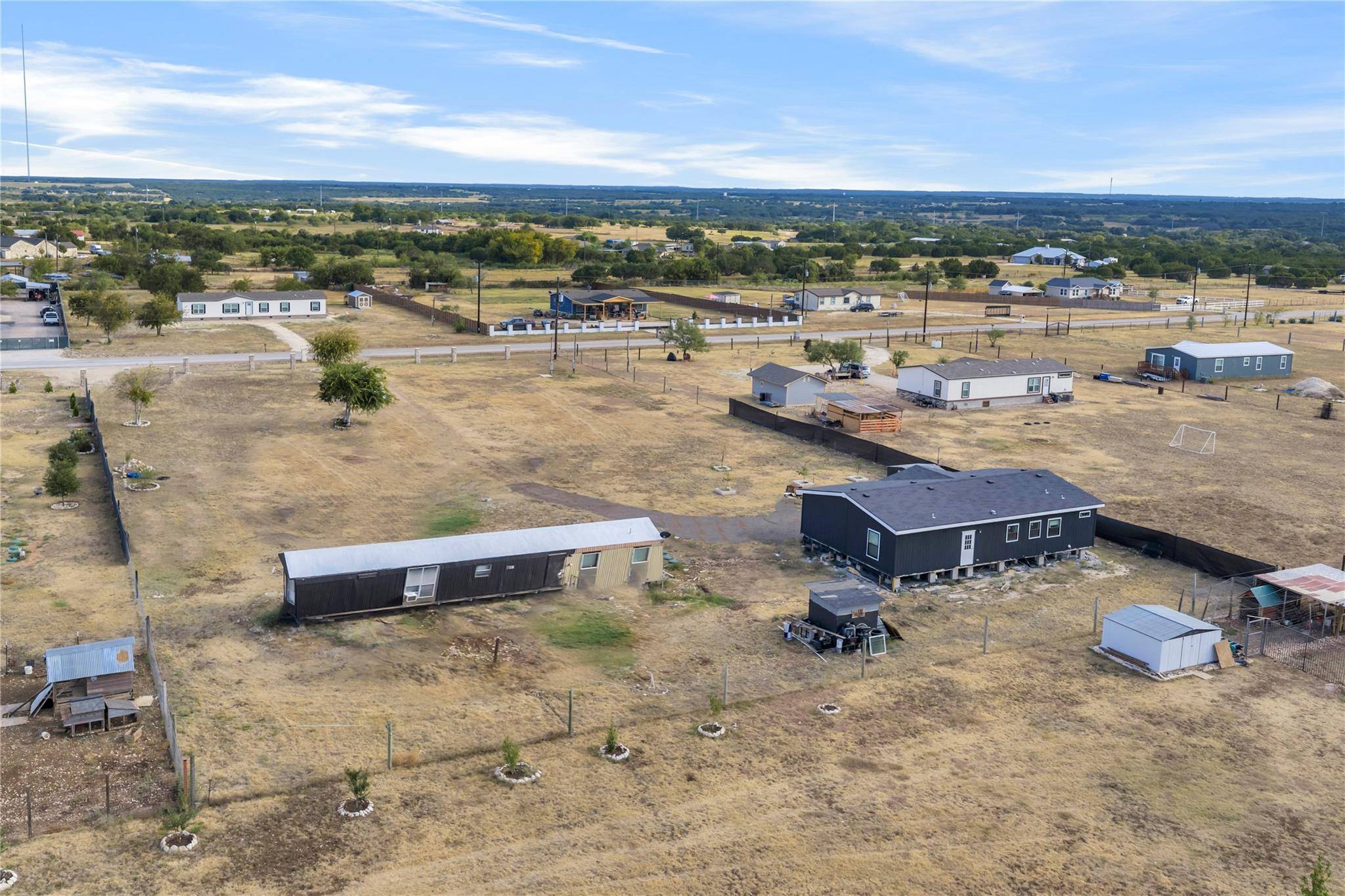 148 Caliza DR, Bertram, TX 78605