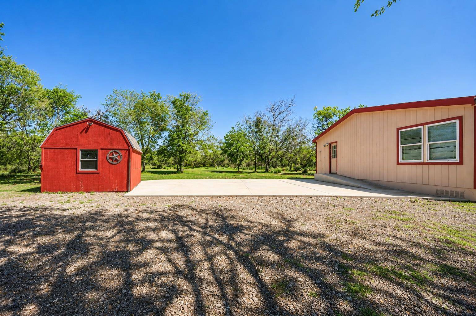 381 Fm 86 #A, Red Rock, TX 78662