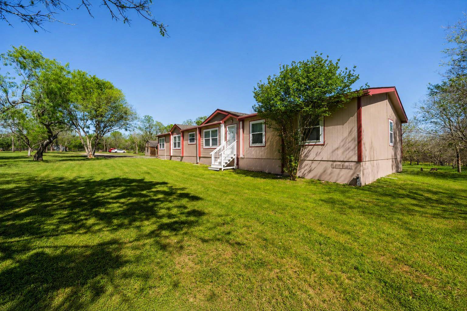 381 Fm 86 #A, Red Rock, TX 78662