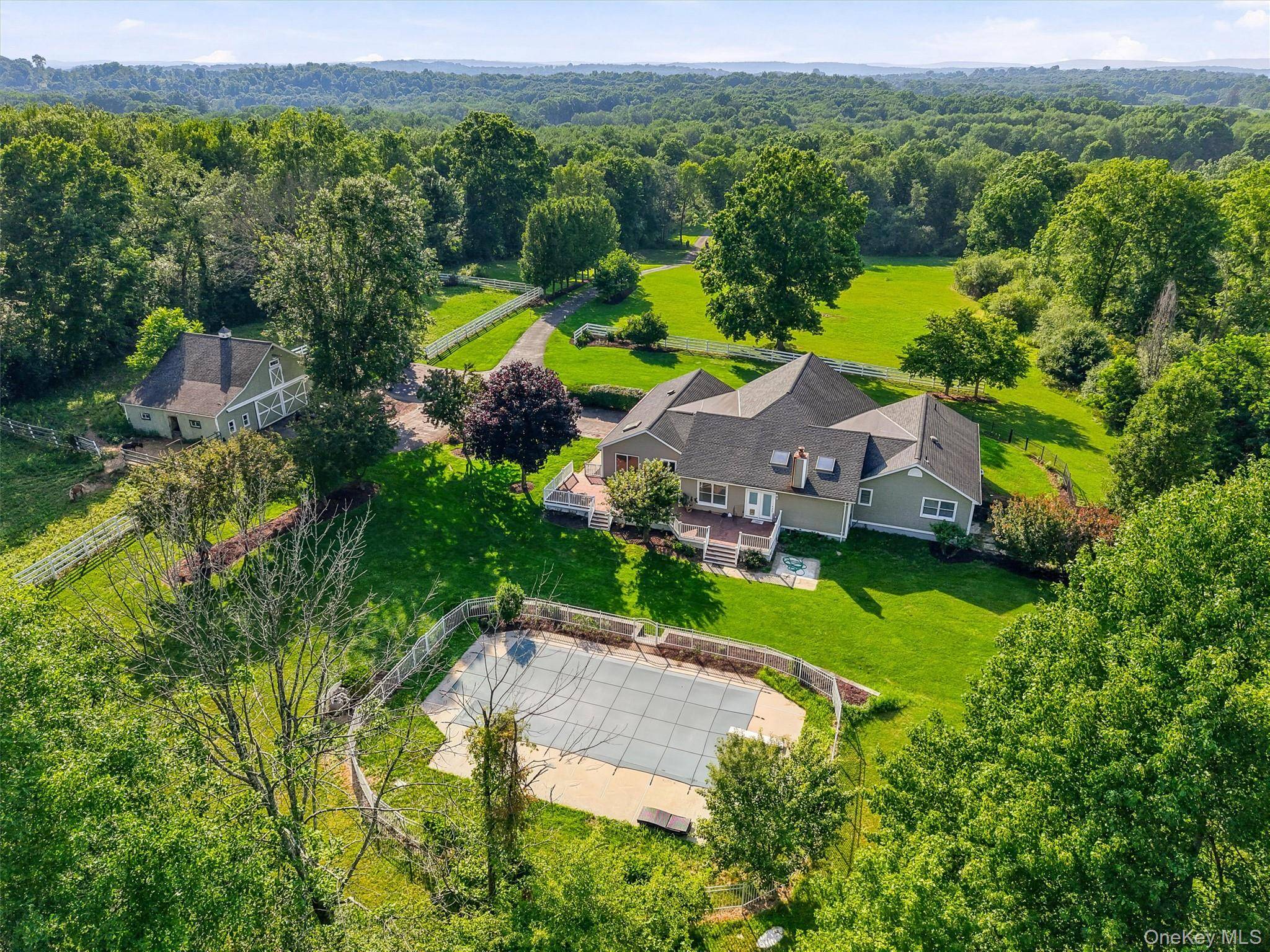 232 Maybrook RD, Campbell Hall, NY 10916