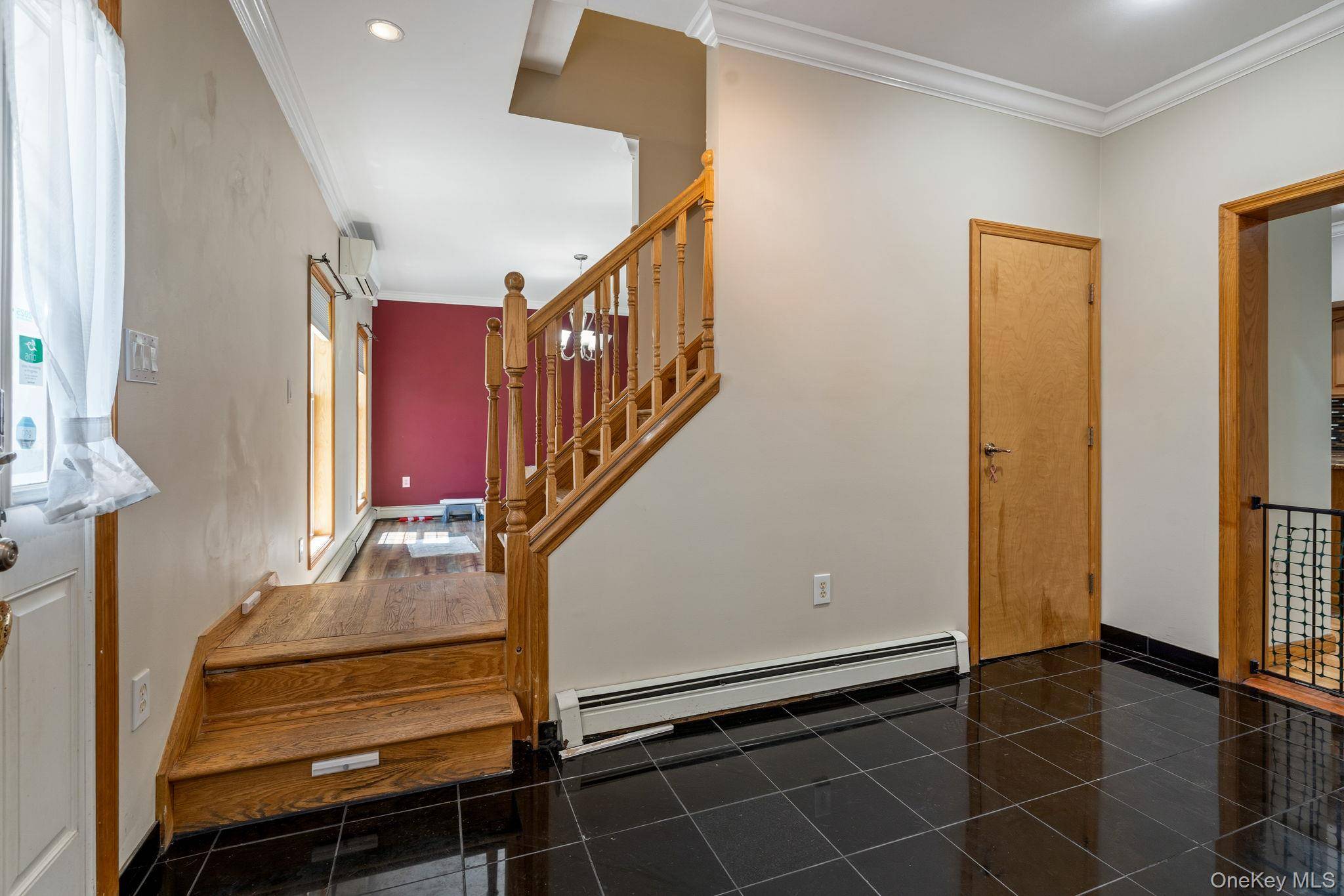 733 Lattintown RD, Milton, NY 12547