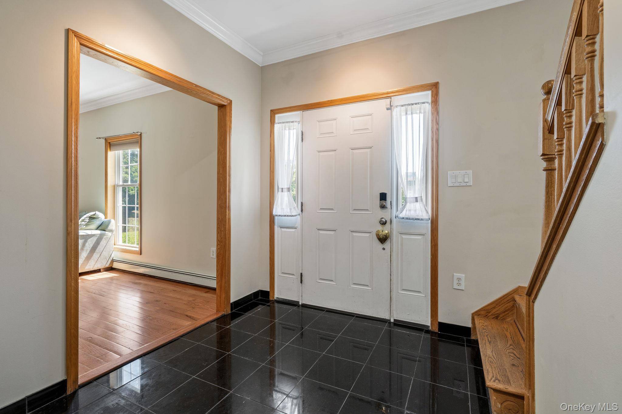 733 Lattintown RD, Milton, NY 12547