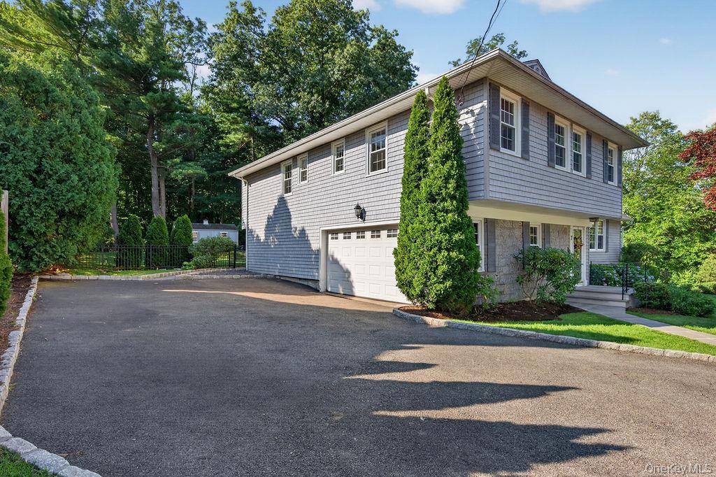 7 Stanley RD, White Plains, NY 10605
