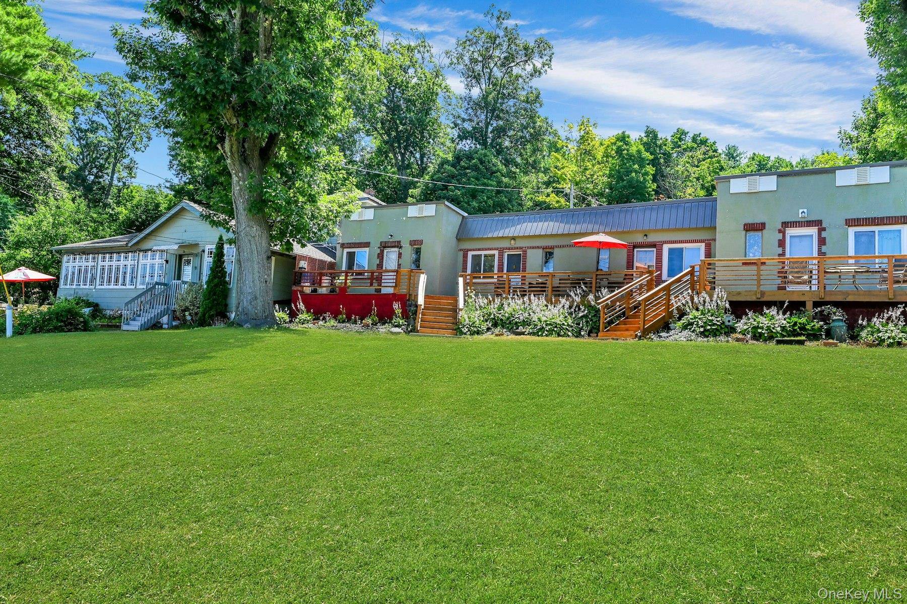52 Sterling RD, Greenwood Lake, NY 10925