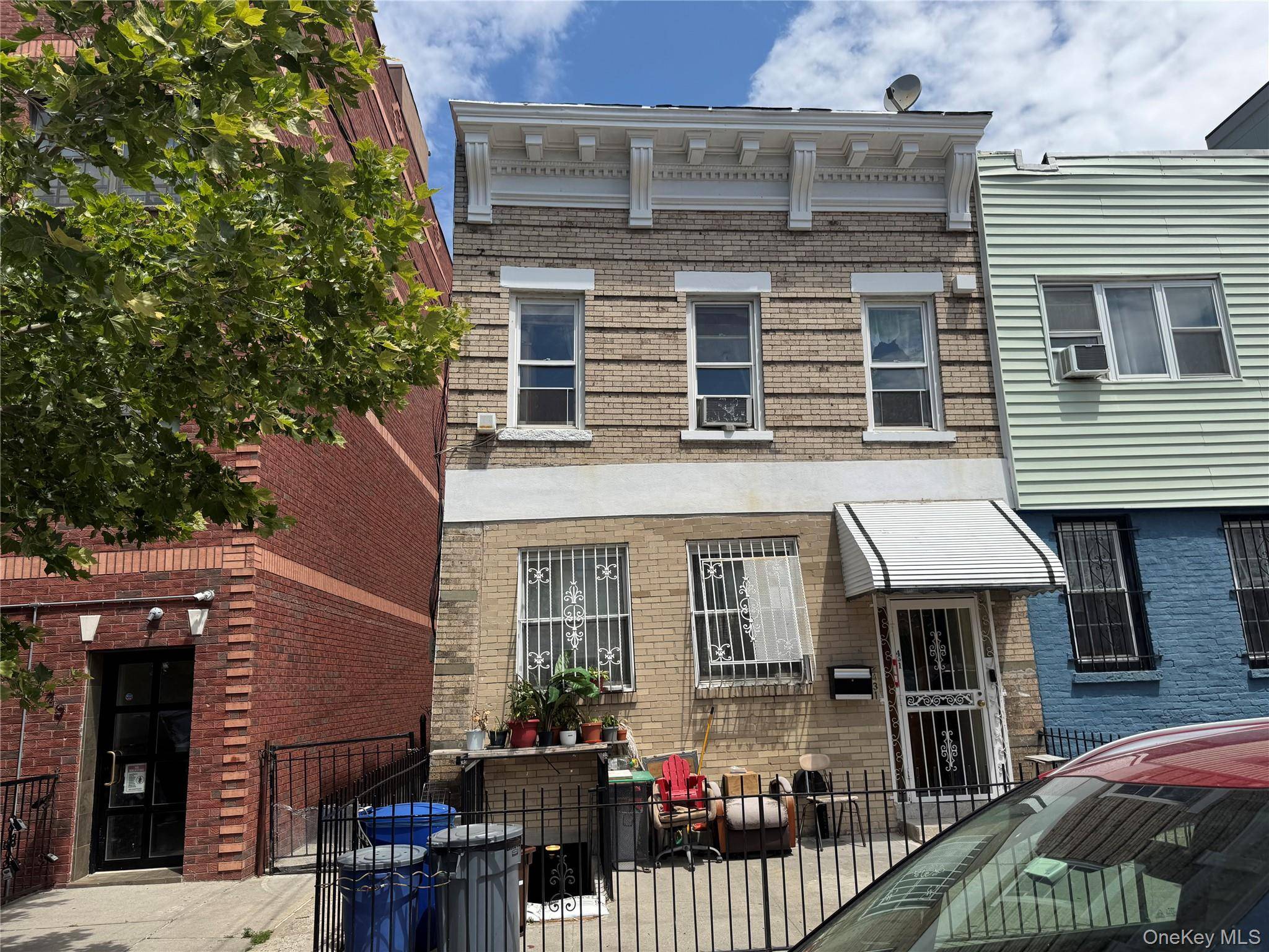 431 Lincoln RD, Brooklyn, NY 11225