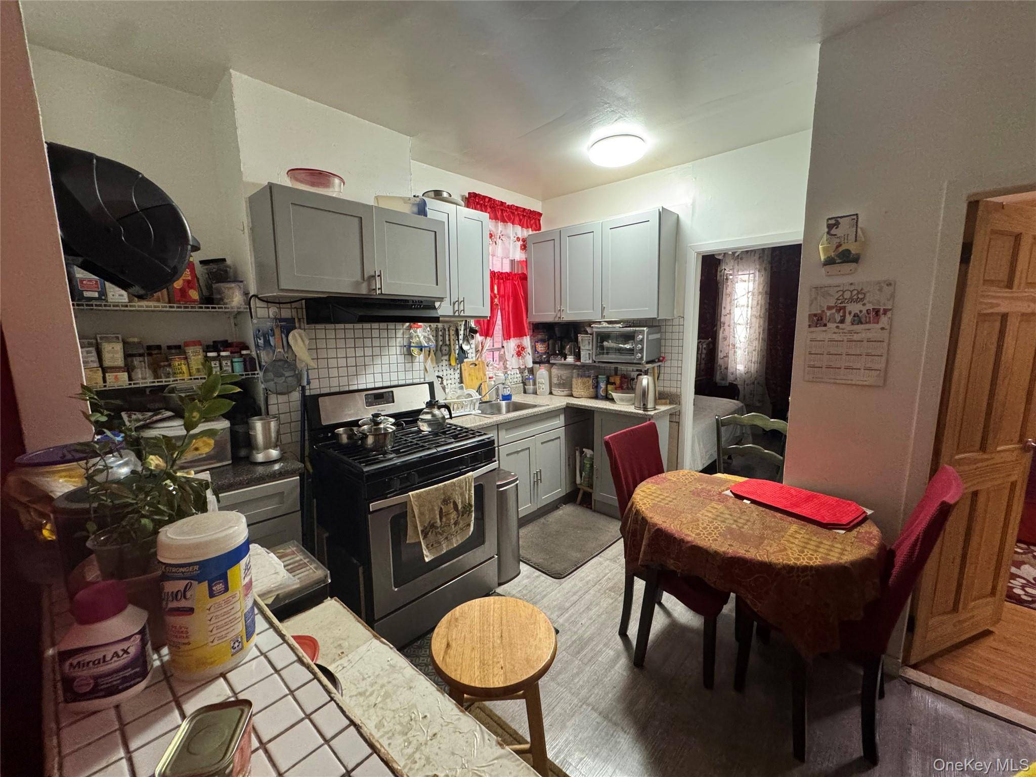 431 Lincoln RD, Brooklyn, NY 11225