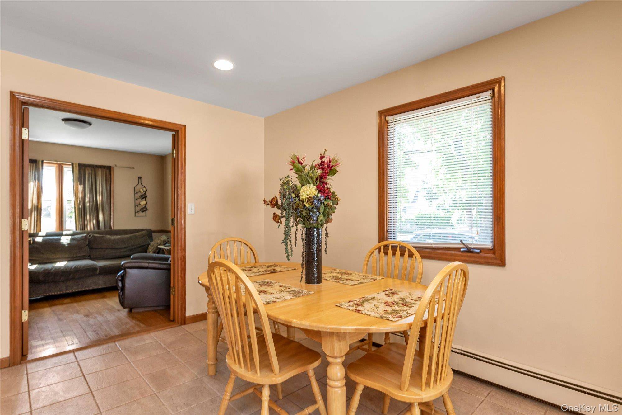 2 East CT, Bethpage, NY 11714
