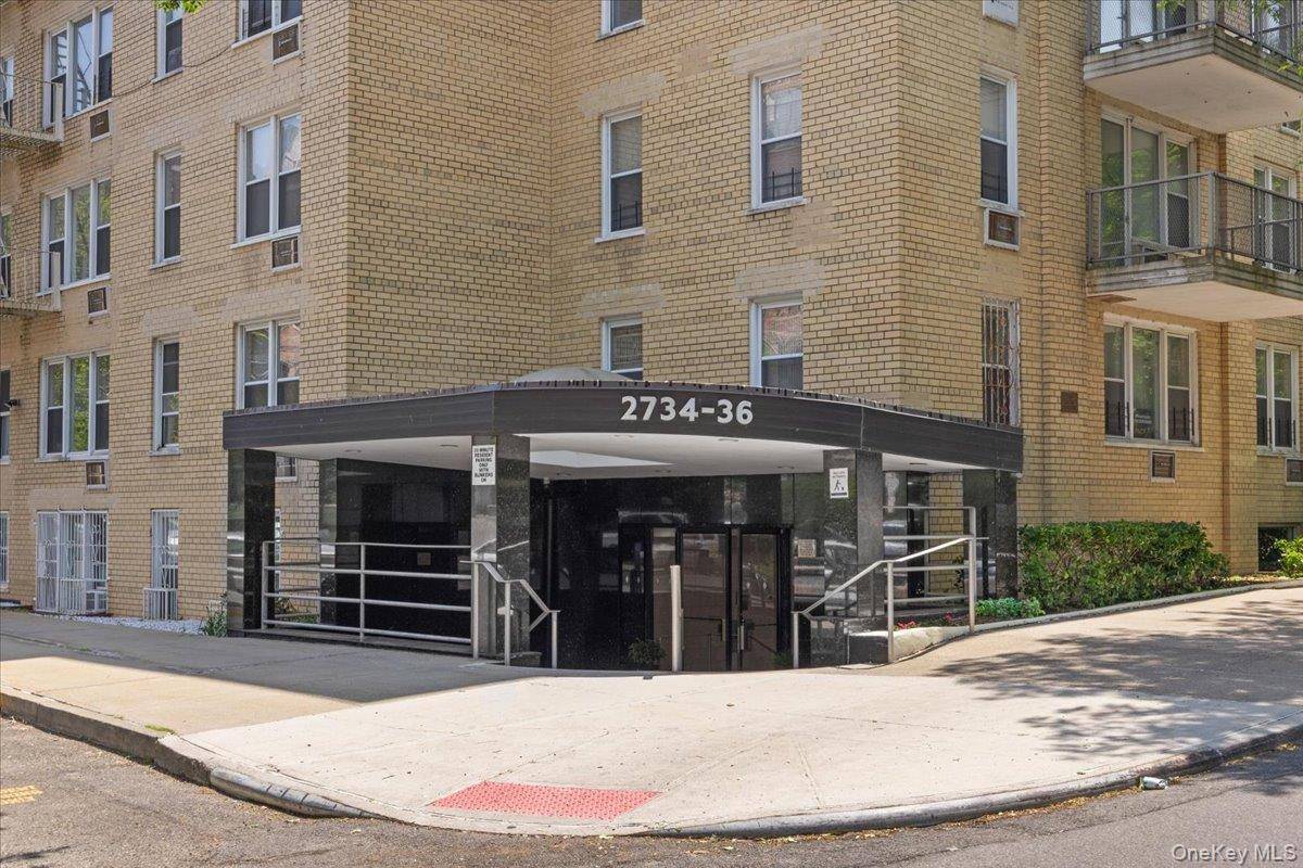 2736 Independence AVE #2B, Bronx, NY 10463