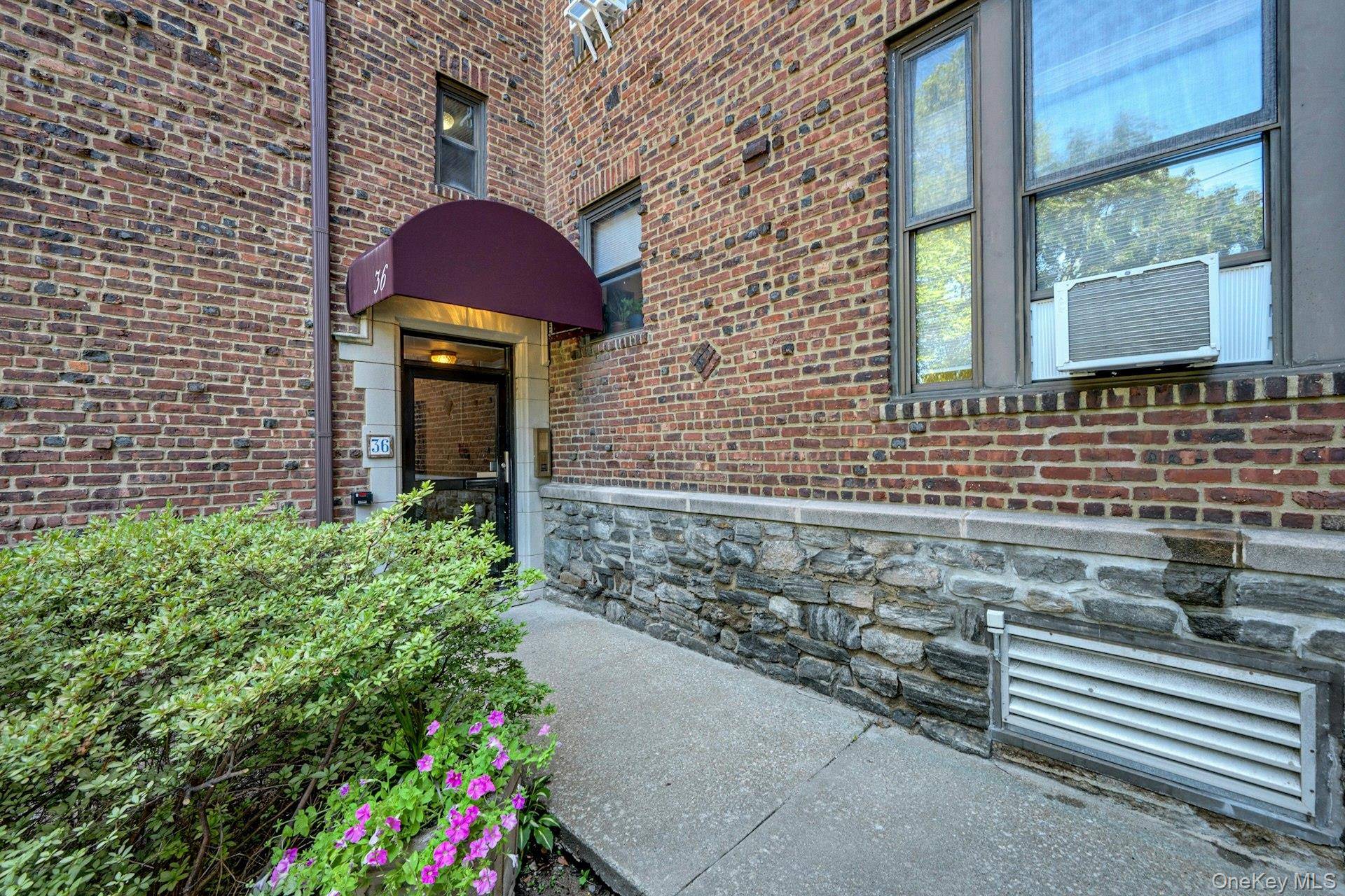 36 Westview AVE #1B, Tuckahoe, NY 10707