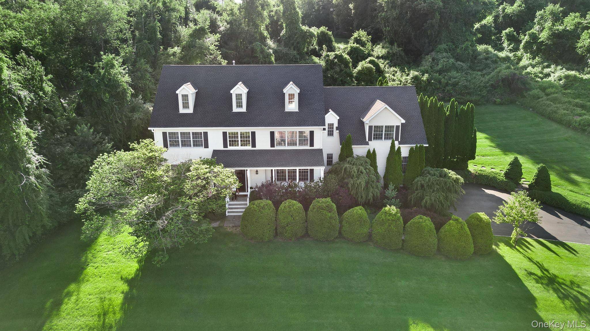 122 Duke DR, Carmel, NY 10512