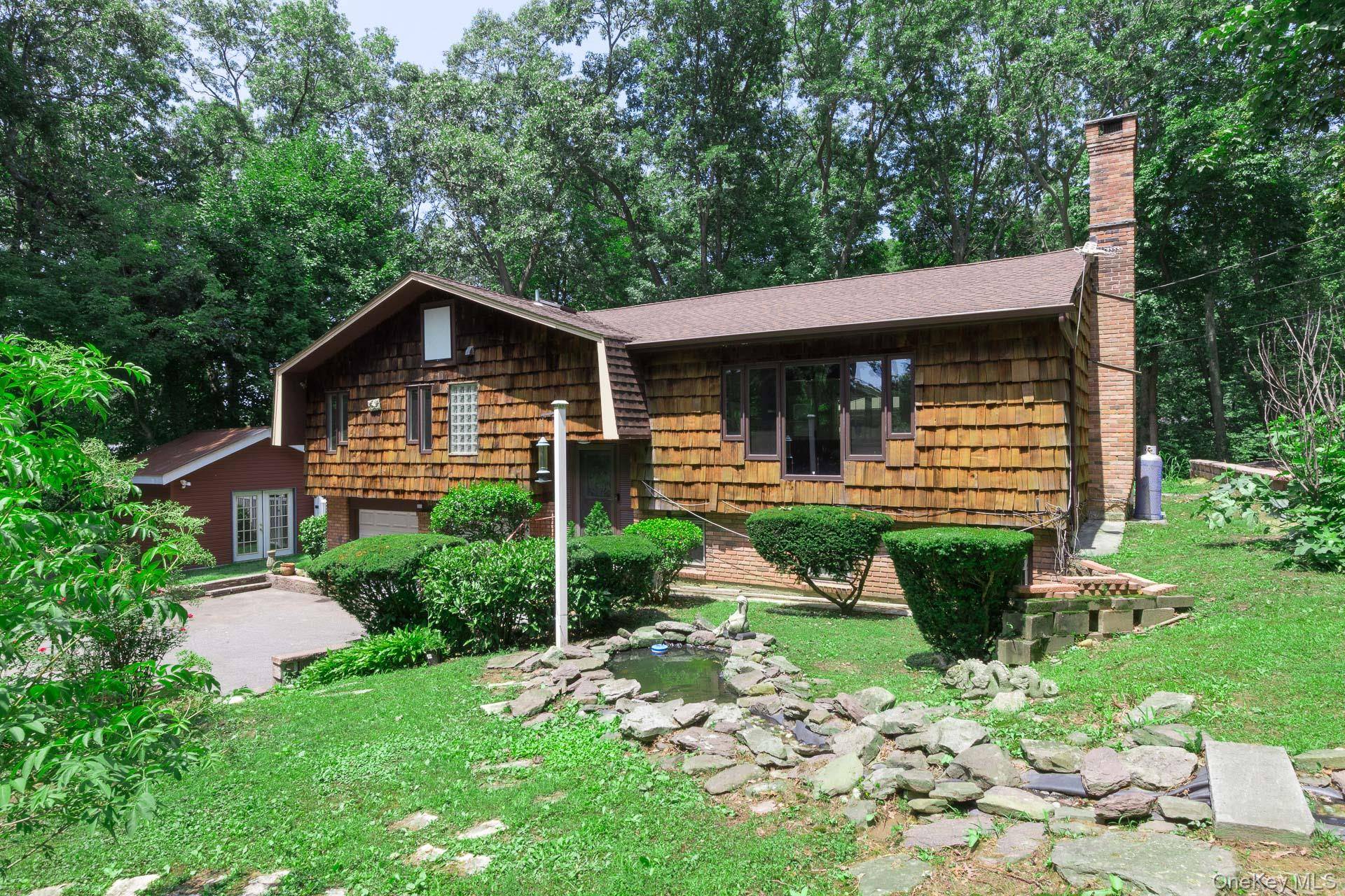 149 Cuba Hill RD, Huntington, NY 11743