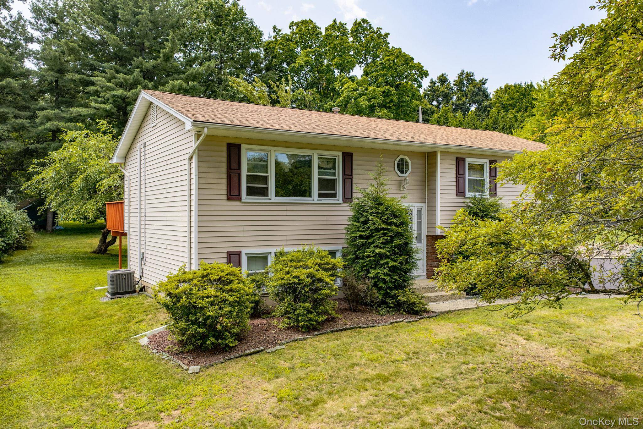 177 New Hempstead RD, New City, NY 10956