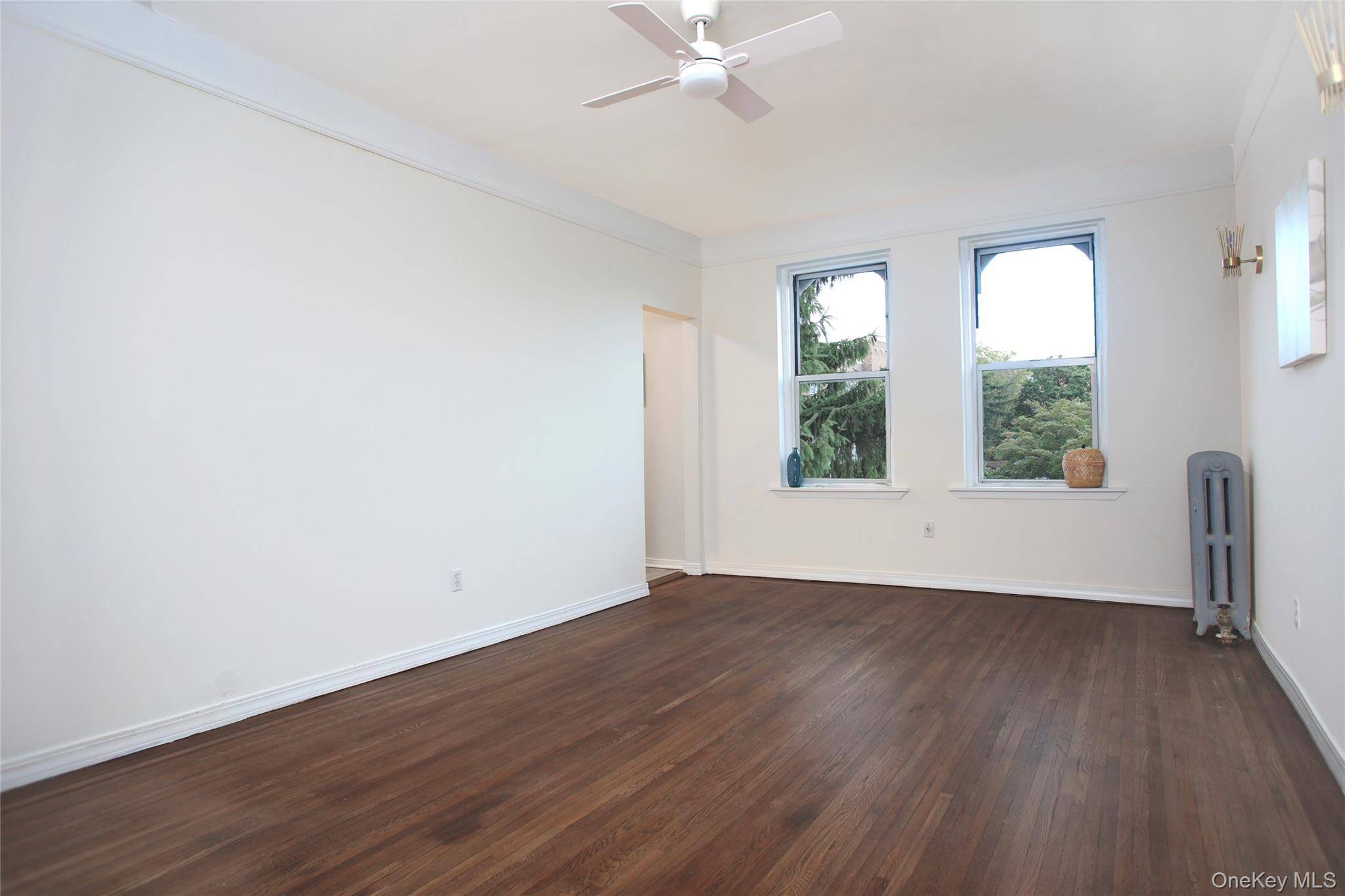 472 Gramatan AVE #5R, Fleetwood, NY 10552