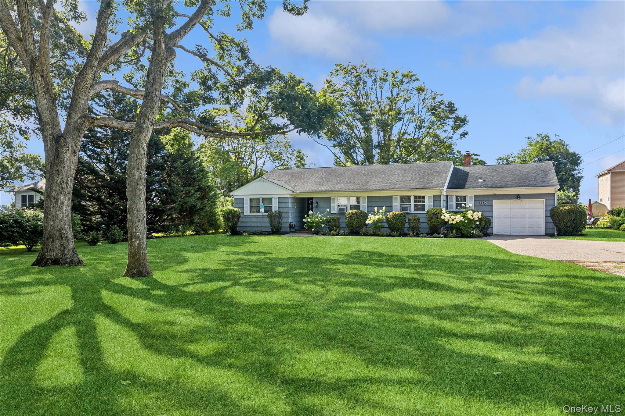 270 Opechee AVE, Southold, NY 11971