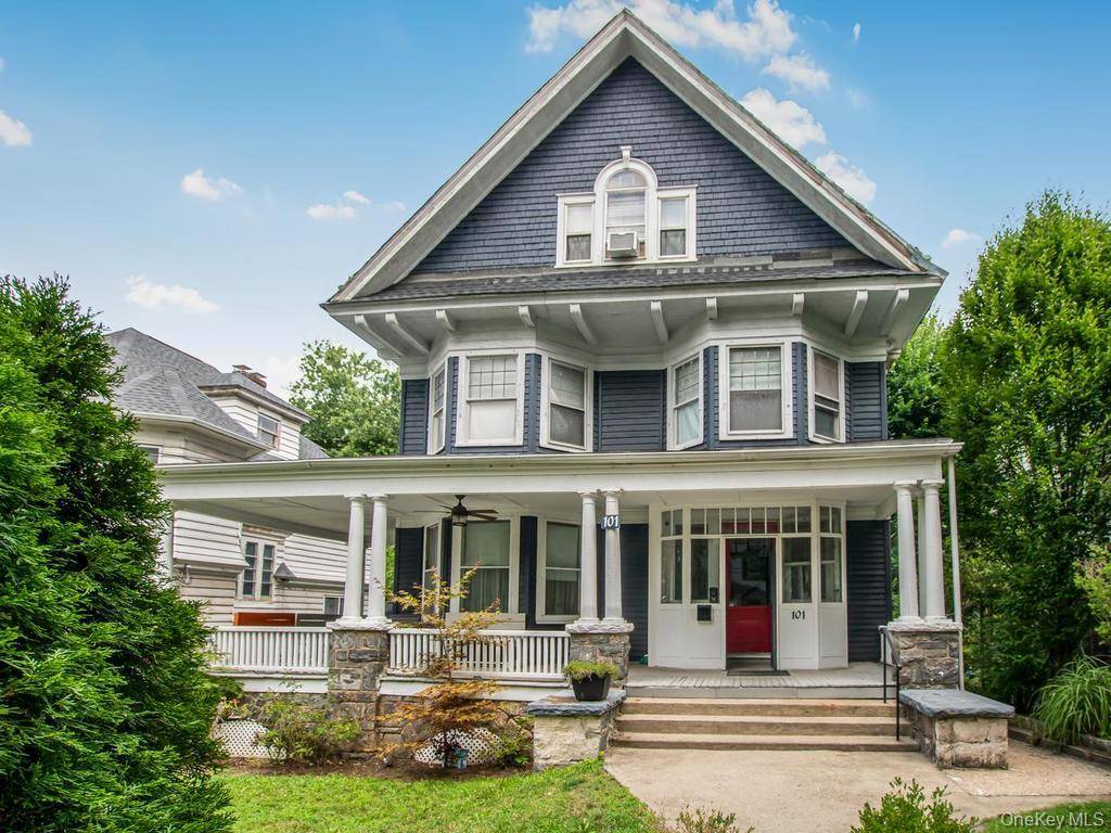 101 Belvedere DR, Yonkers, NY 10705