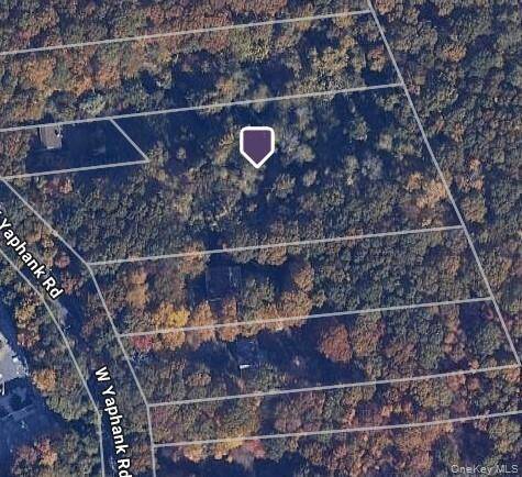 124 W Yaphank RD, Coram, NY 11727