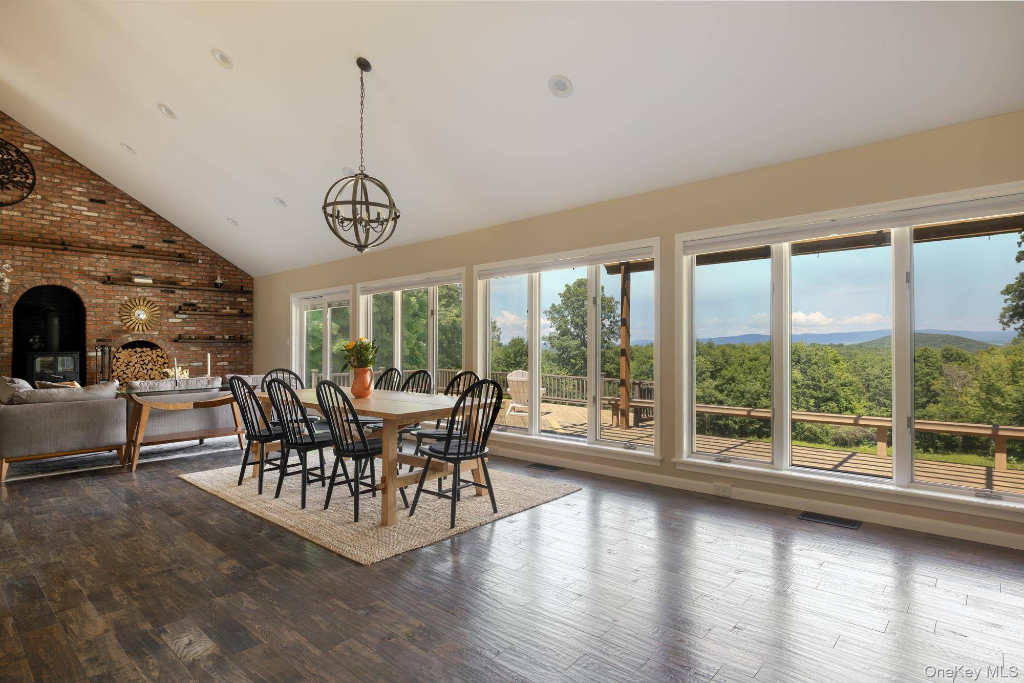 572 Hicks Hill RD, Stanfordville, NY 12581