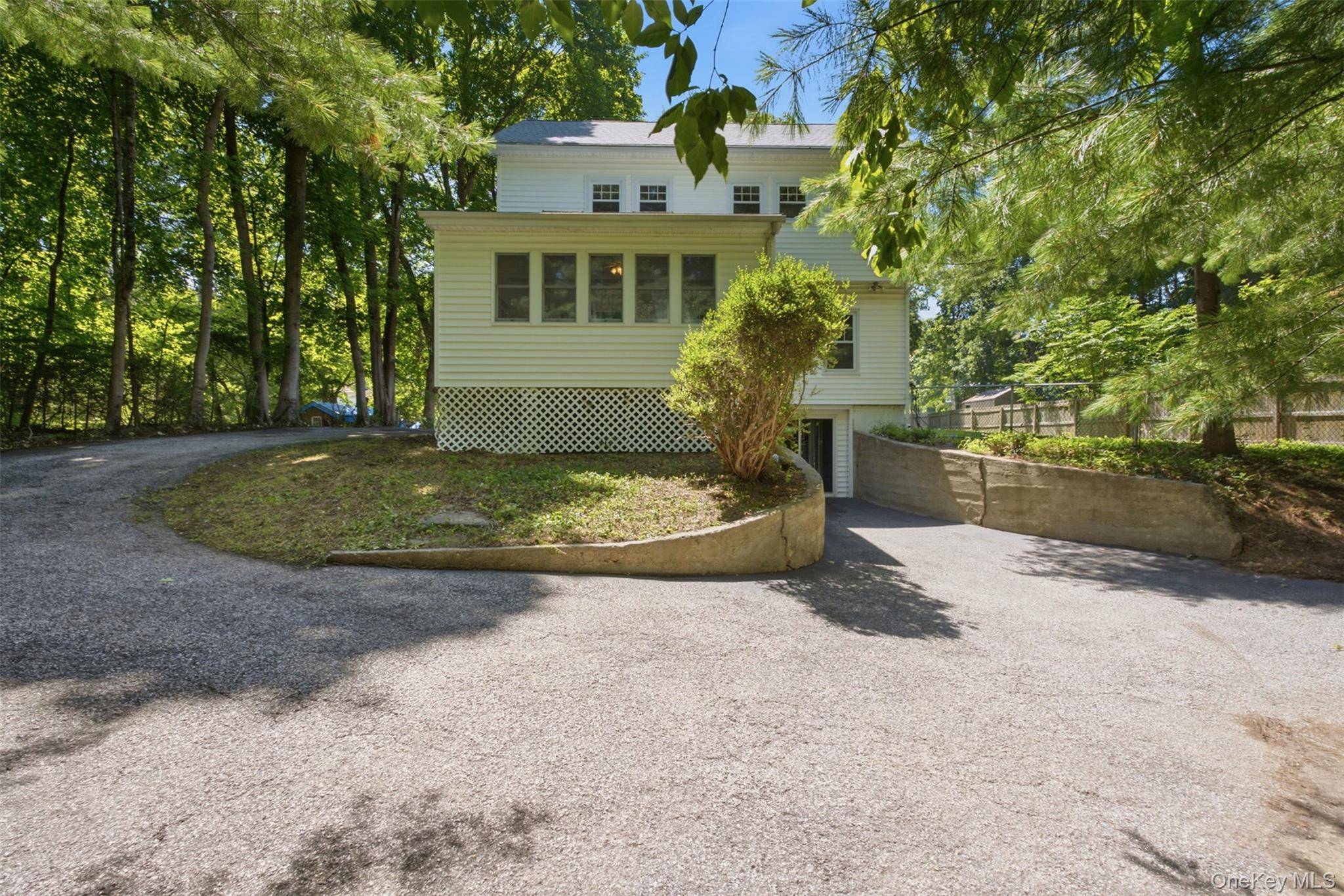 65 S State RD, Briarcliff Manor, NY 10510